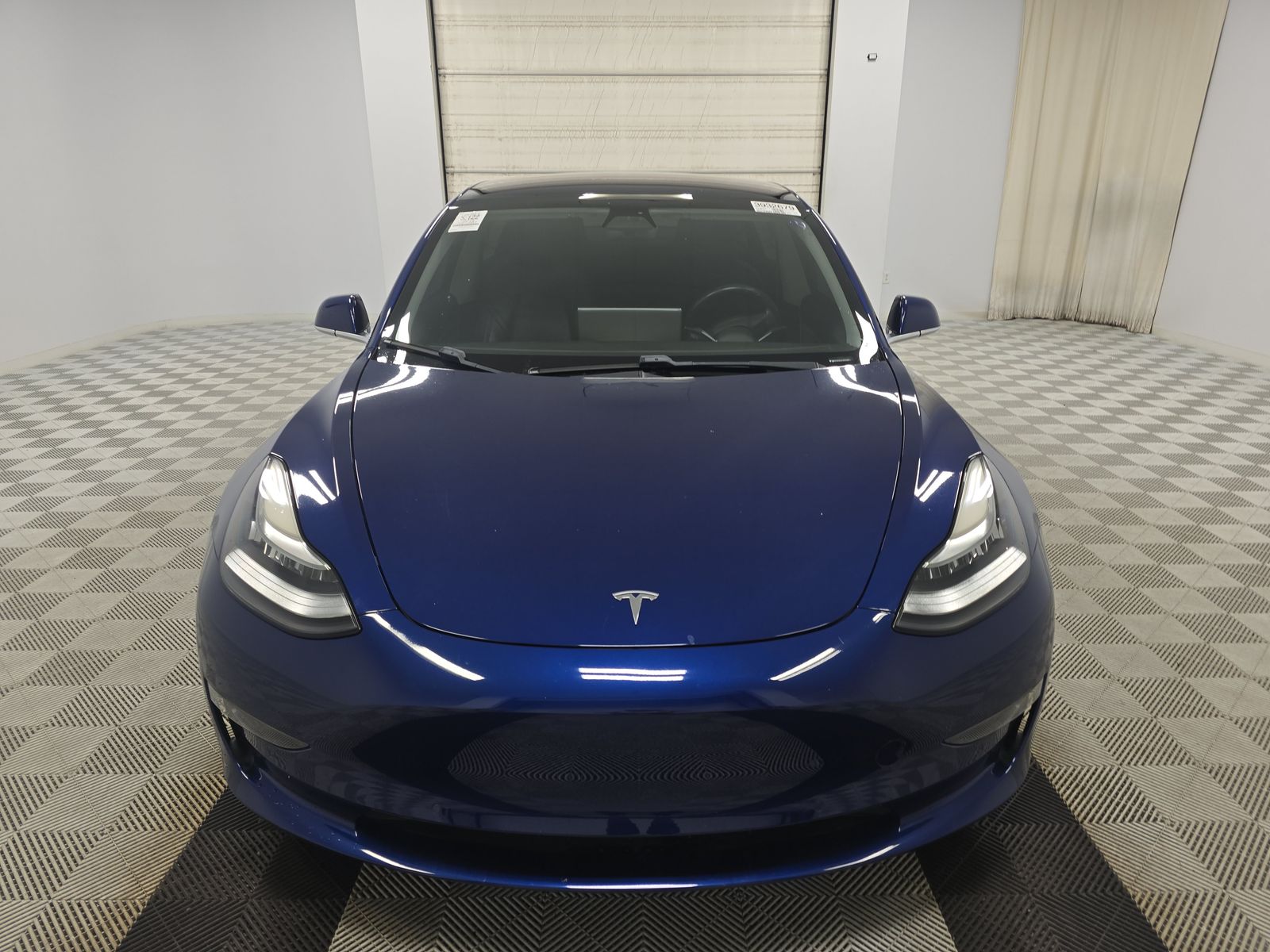 2018 Tesla Model 3 Long Range FWD