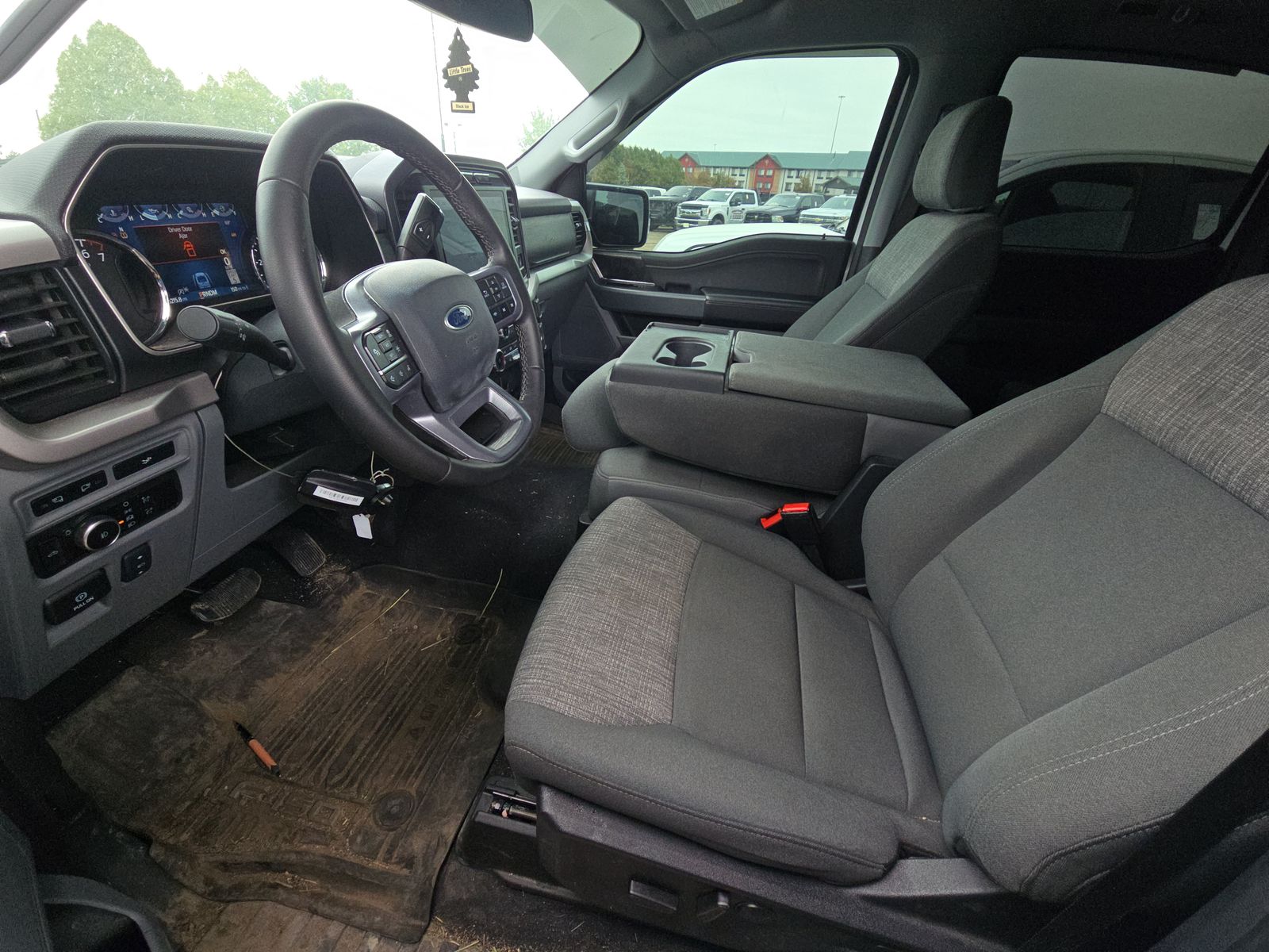 2023 Ford F-150 XLT AWD