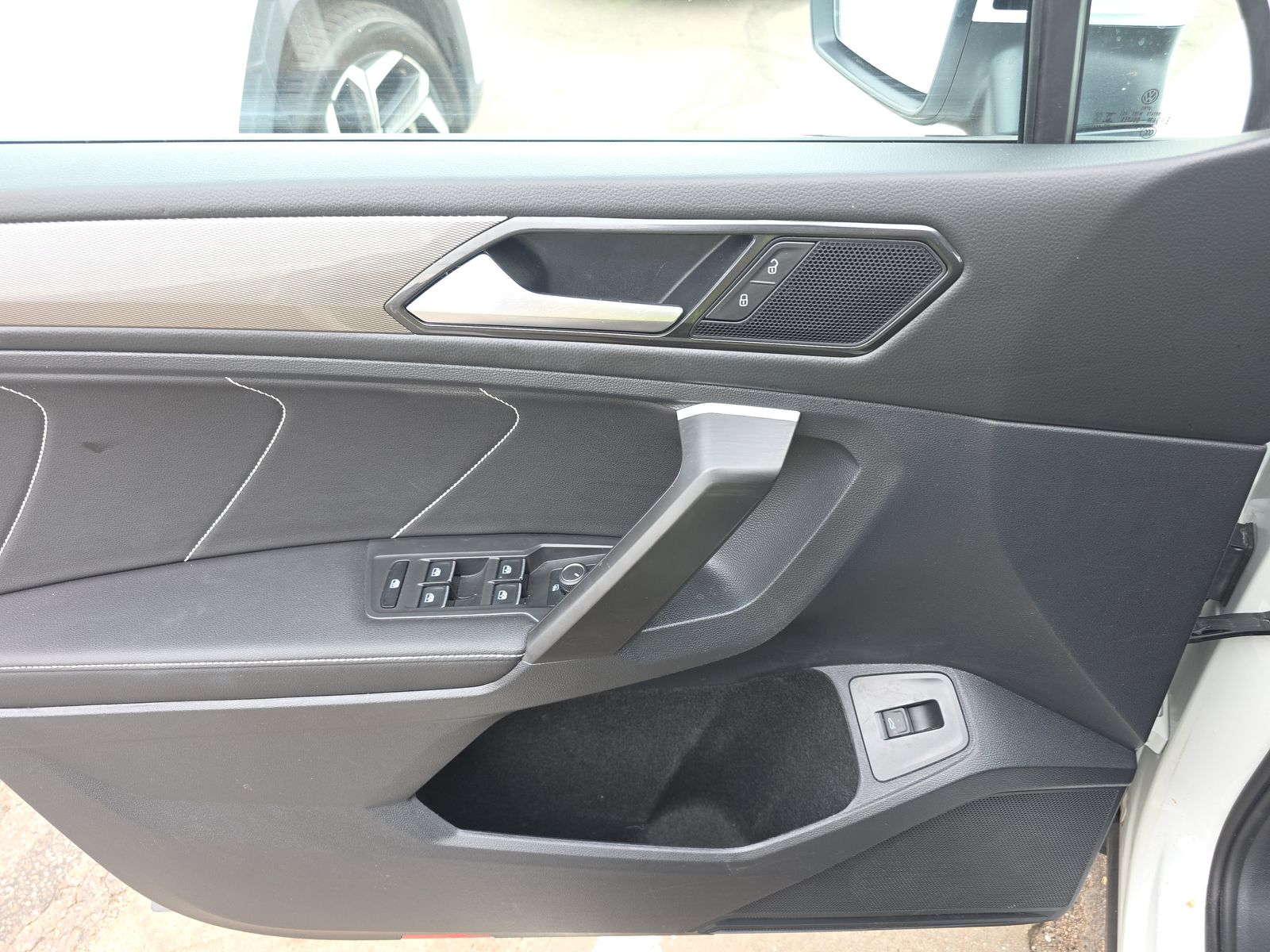 2024 Volkswagen Tiguan 2.0T SE AWD