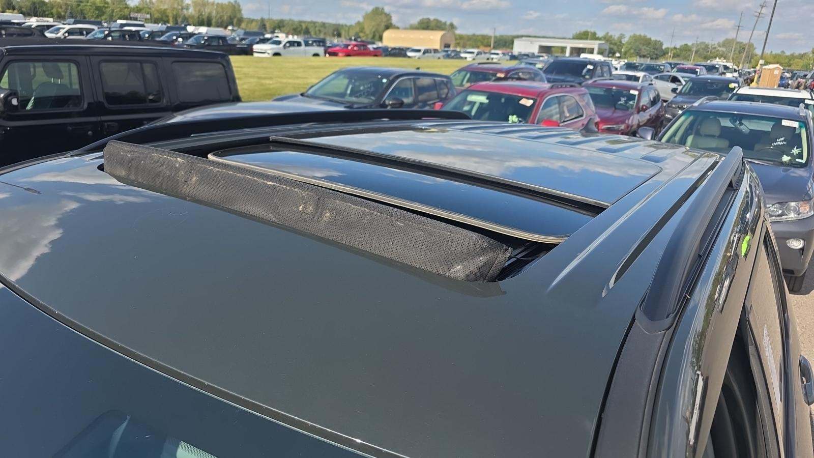 2023 Ford Explorer XLT AWD