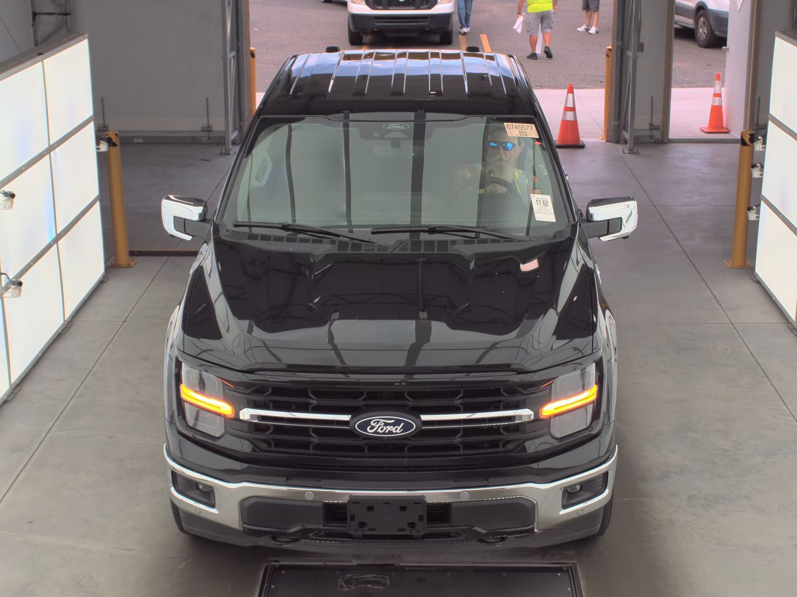2024 Ford F-150 Hybrid XLT AWD