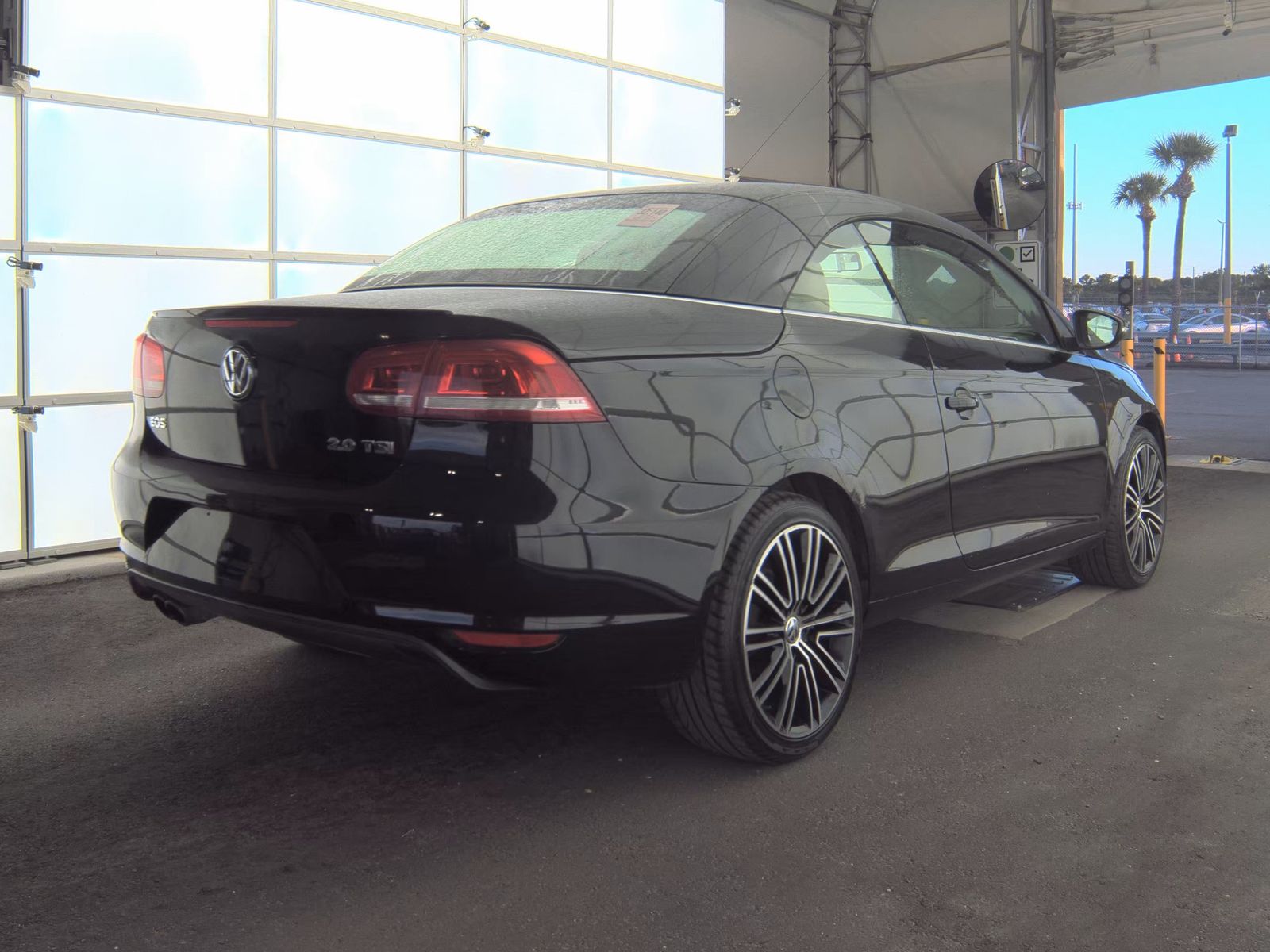 2014 Volkswagen Eos 2.0T Sport FWD