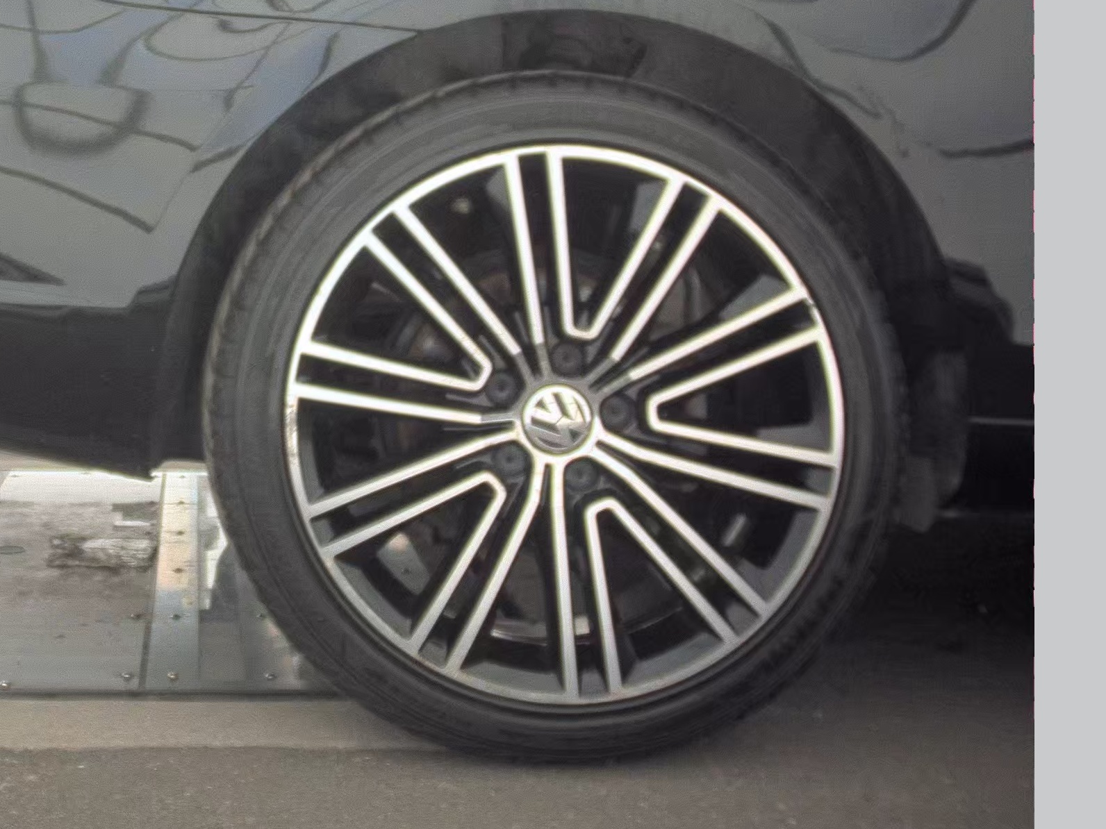 2014 Volkswagen Eos 2.0T Sport FWD