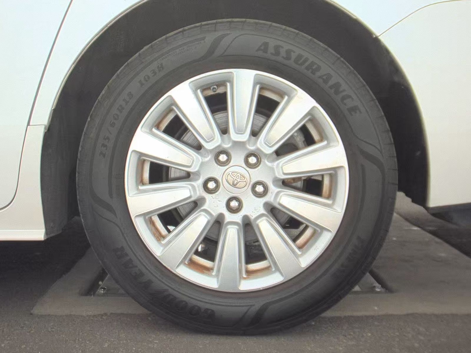 2022 Toyota Sienna XLE FWD