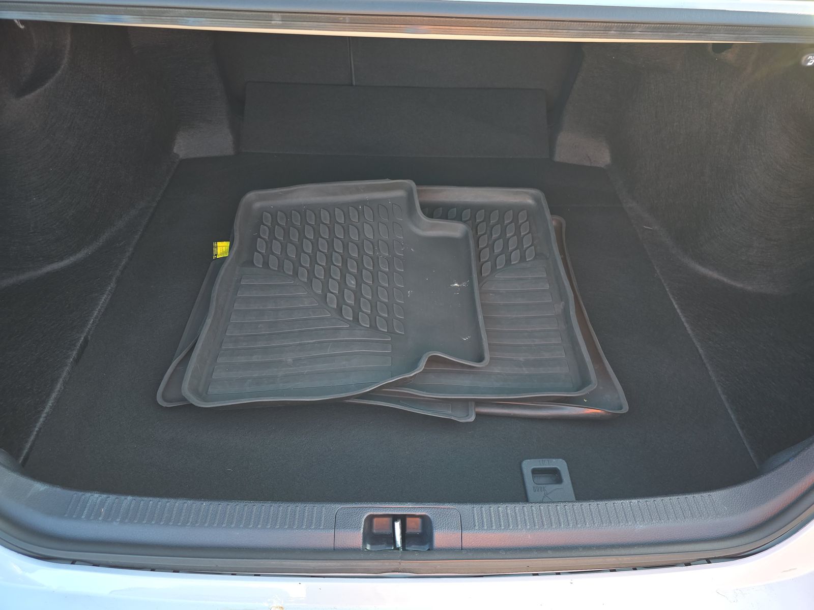 2024 Toyota Camry SE FWD