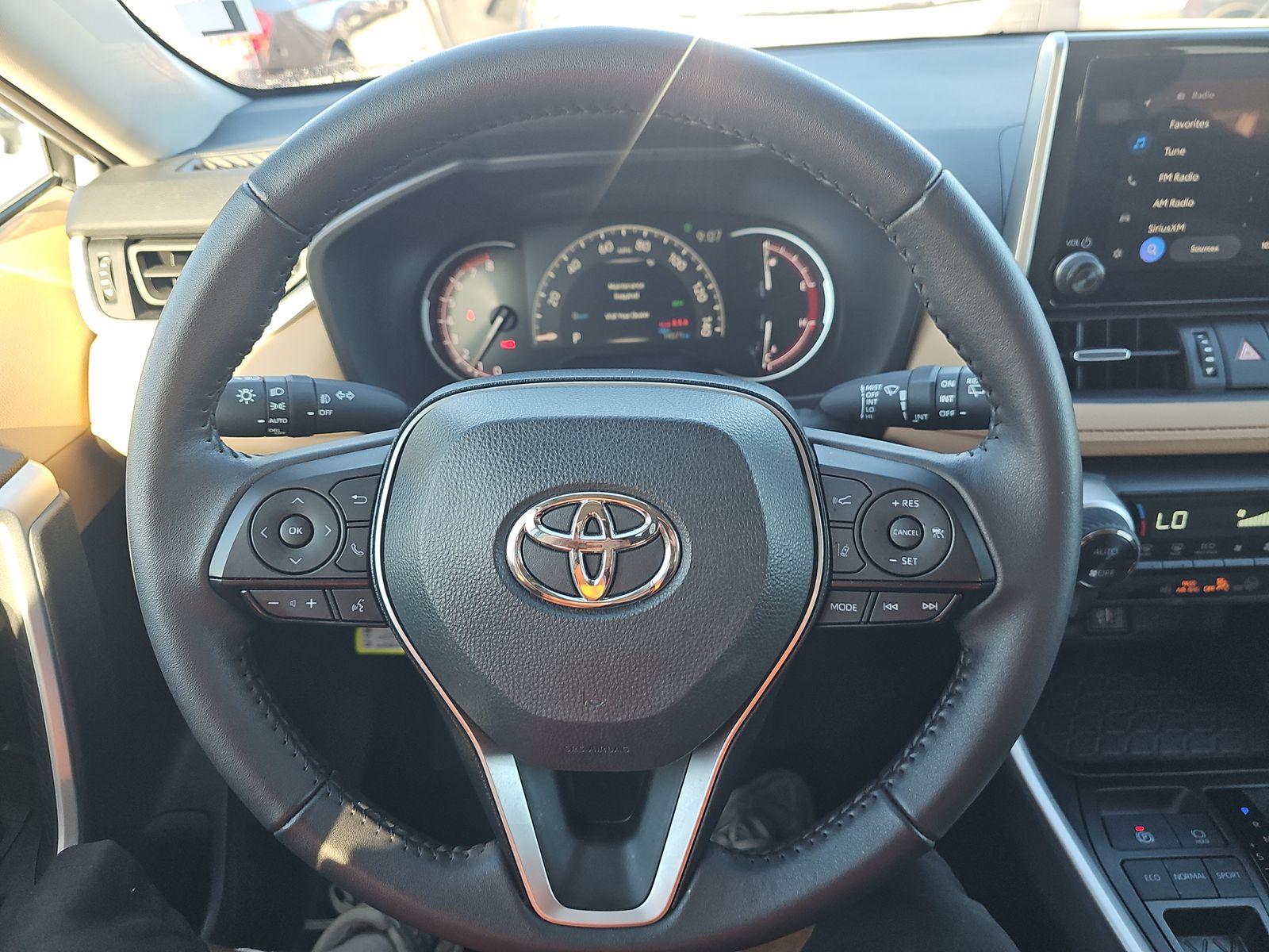 2025 Toyota RAV4 XLE Premium FWD