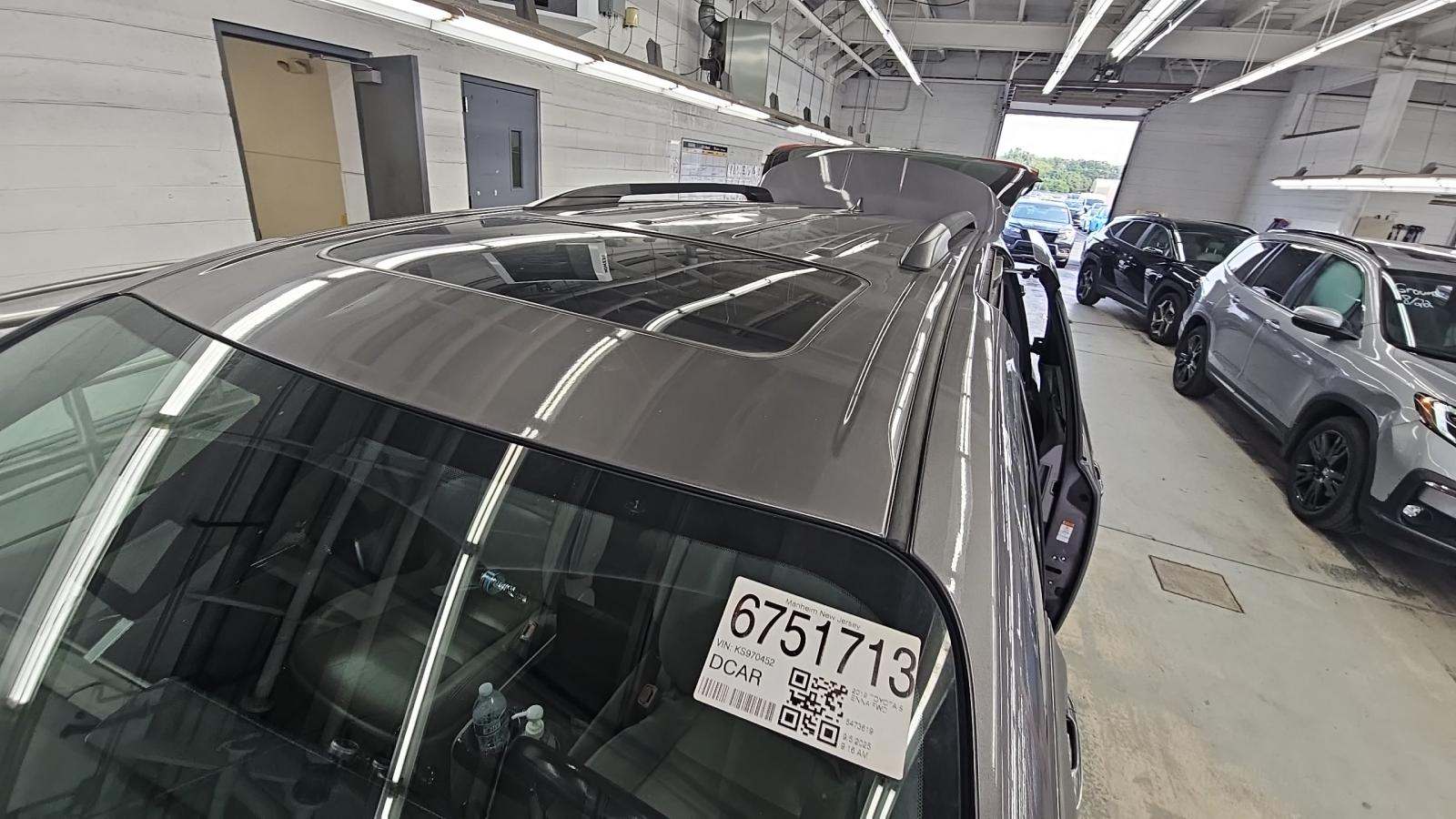 2019 Toyota Sienna XLE FWD