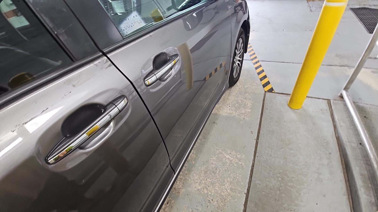 2019 Toyota Sienna XLE FWD