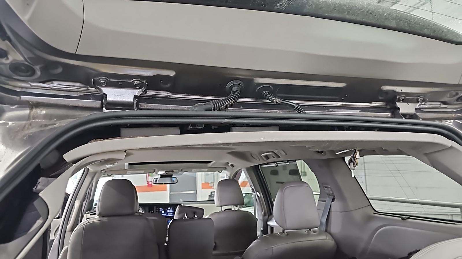2019 Toyota Sienna XLE FWD