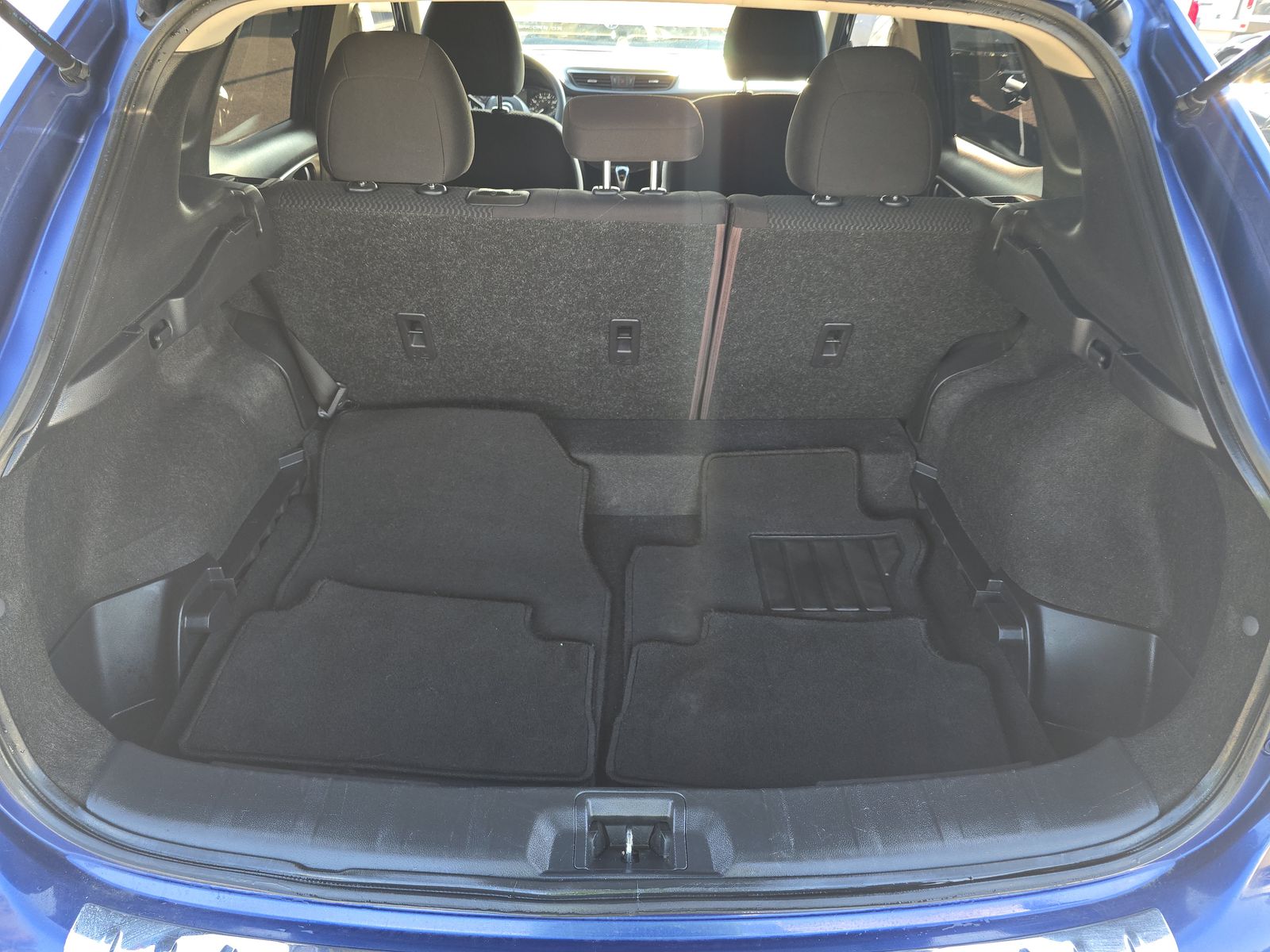 2020 Nissan Rogue Sport S FWD