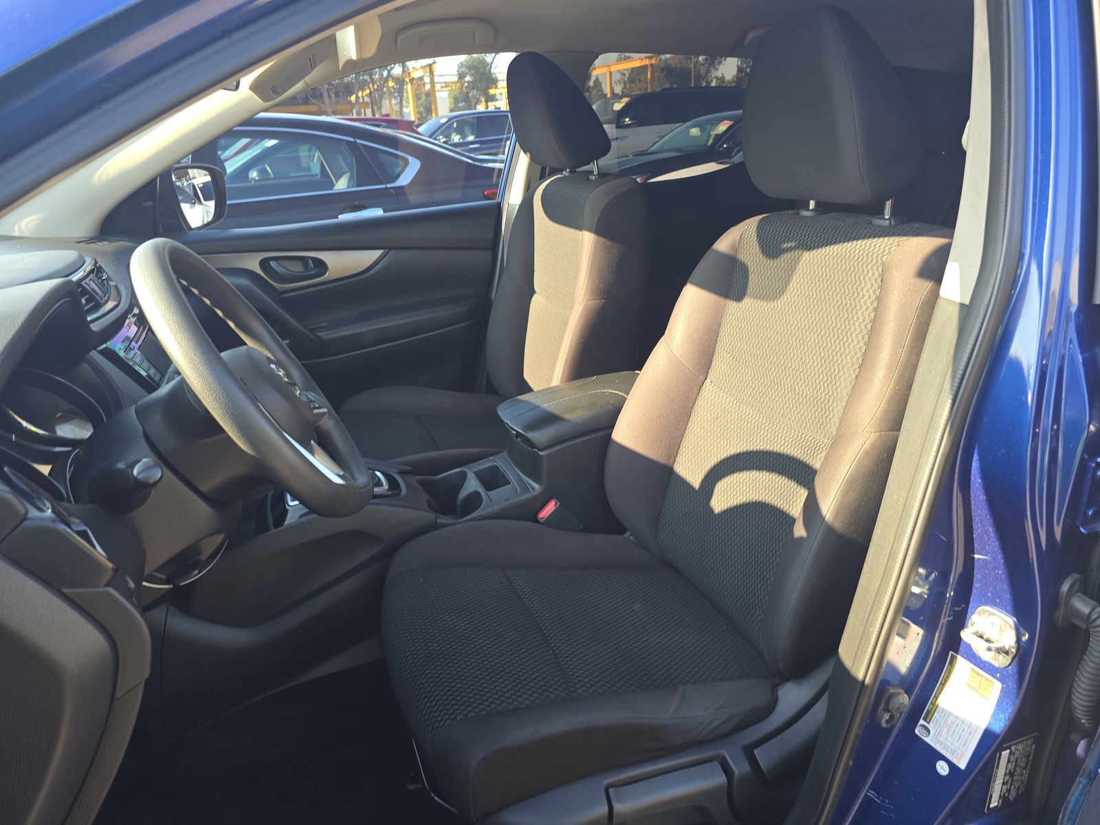 2020 Nissan Rogue Sport S FWD