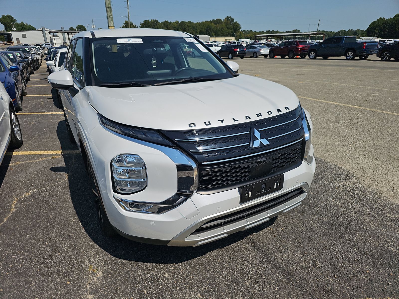 2022 Mitsubishi Outlander SE FWD