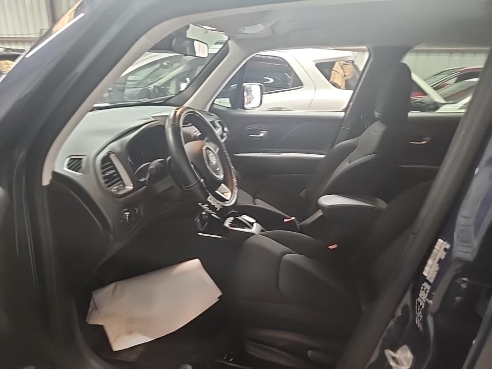 2023 Jeep Renegade Latitude AWD