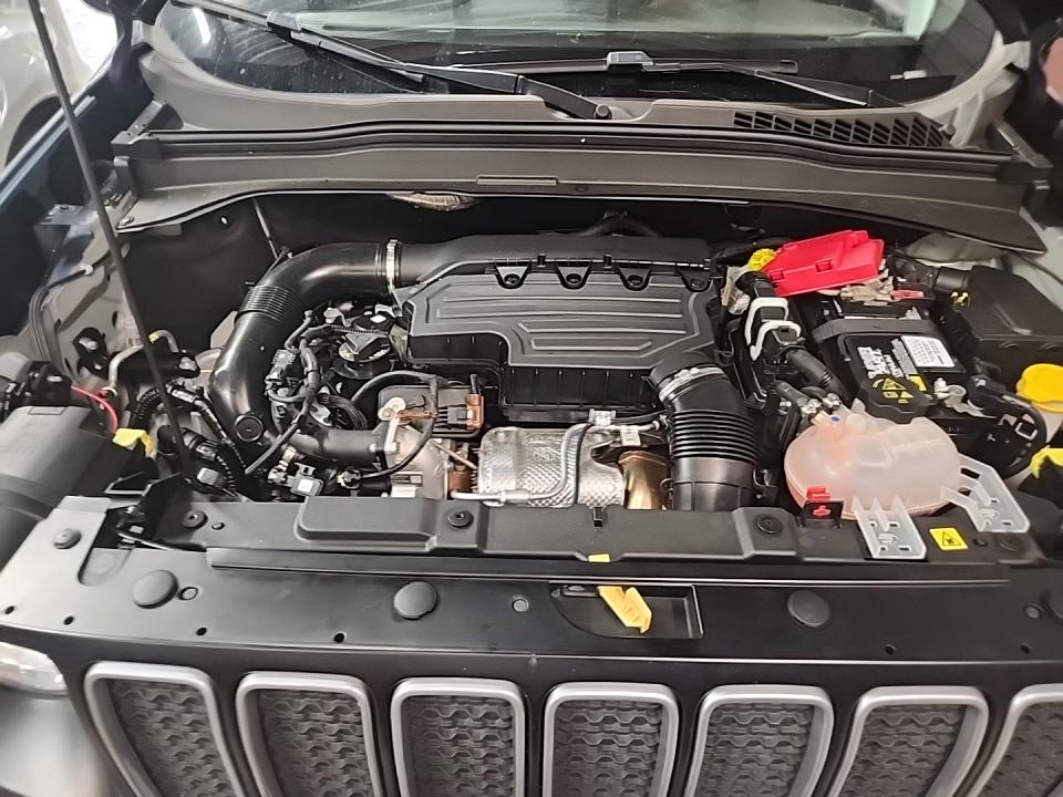 2023 Jeep Renegade Latitude AWD