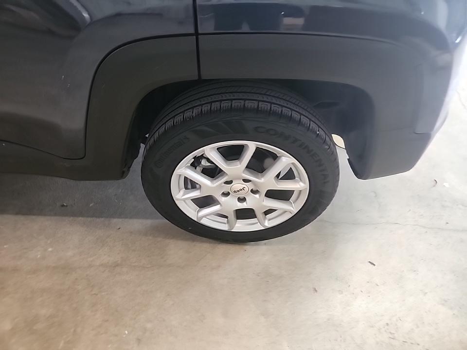 2023 Jeep Renegade Latitude AWD