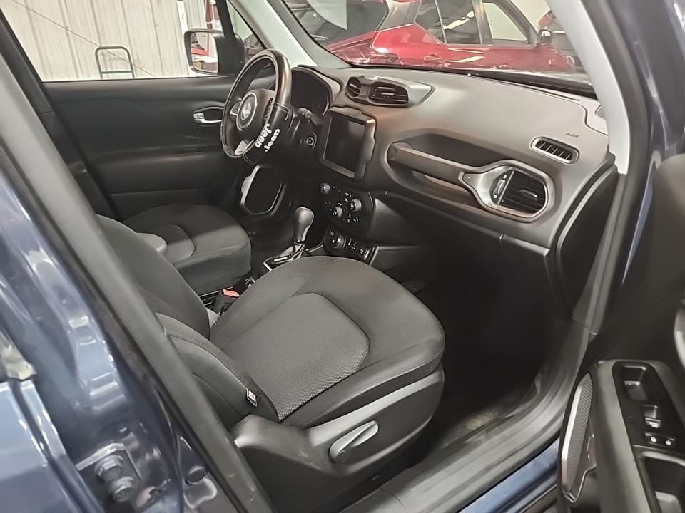 2023 Jeep Renegade Latitude AWD