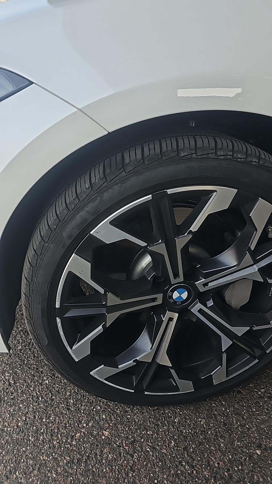 2025 BMW 3 Series 330i xDrive AWD