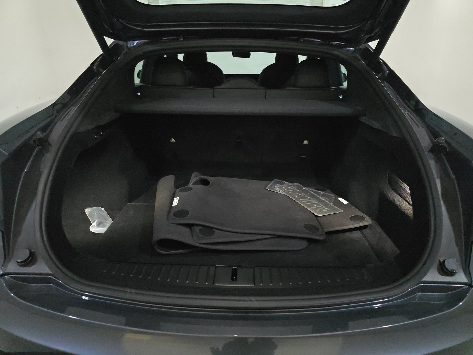 2023 Tesla Model S Plaid AWD