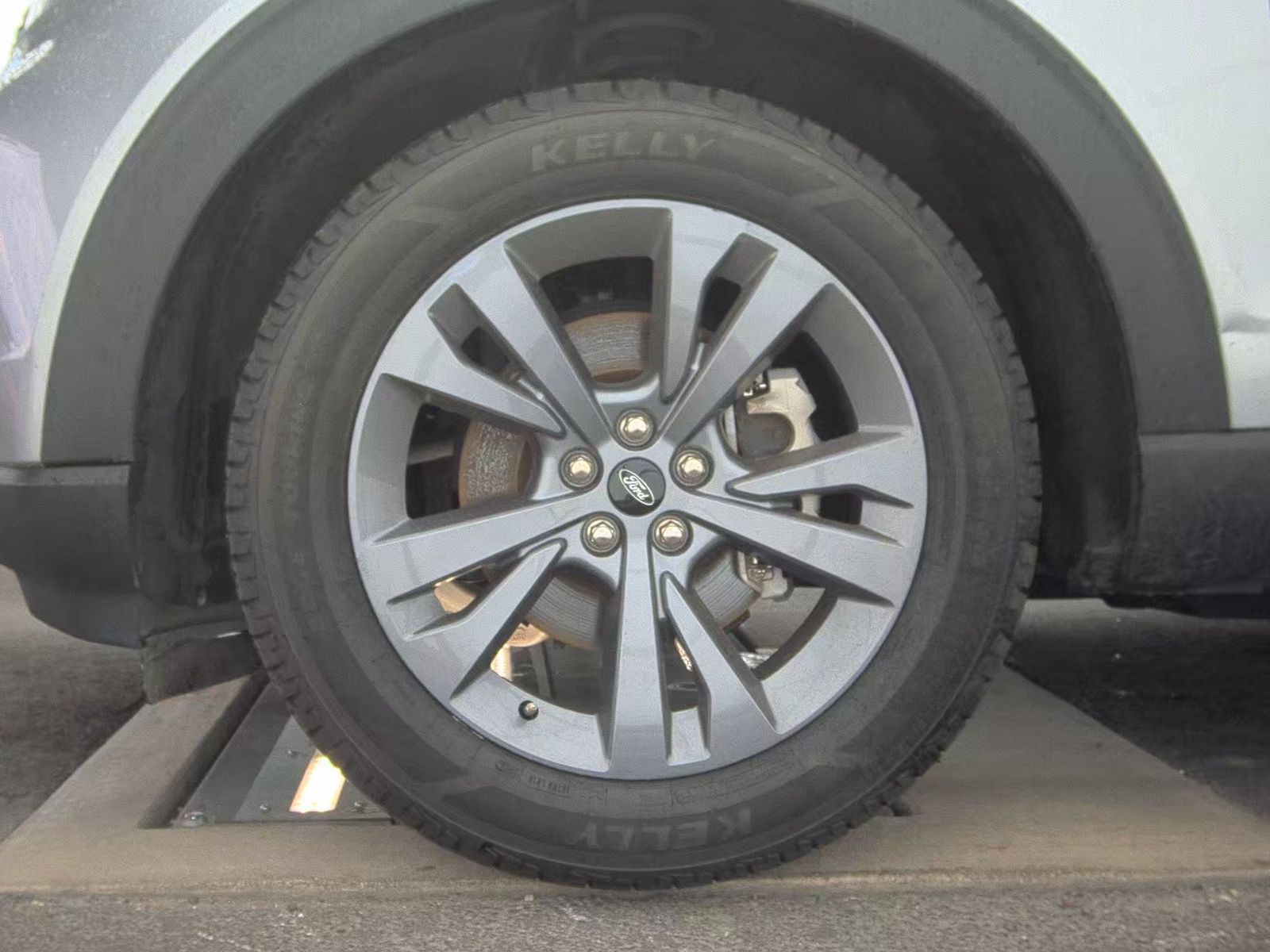 2022 Ford Explorer XLT RWD