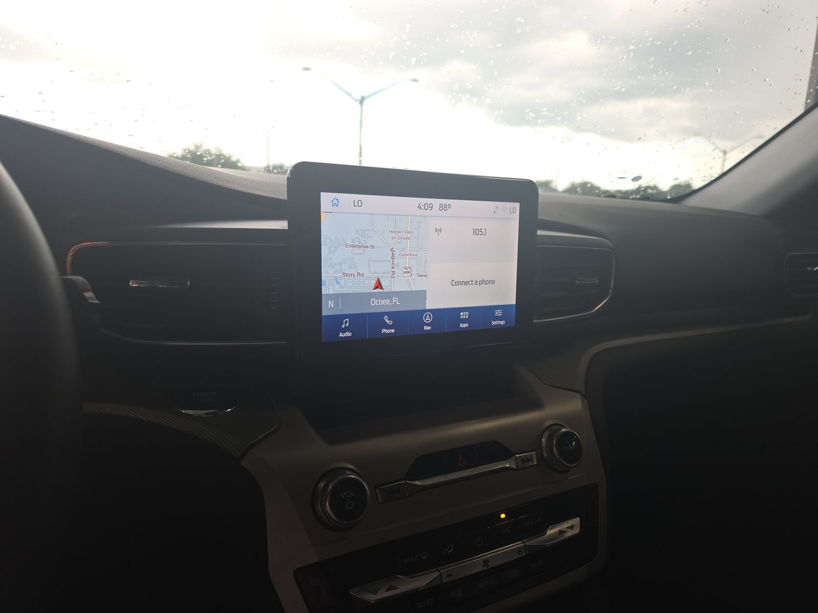 2022 Ford Explorer XLT RWD