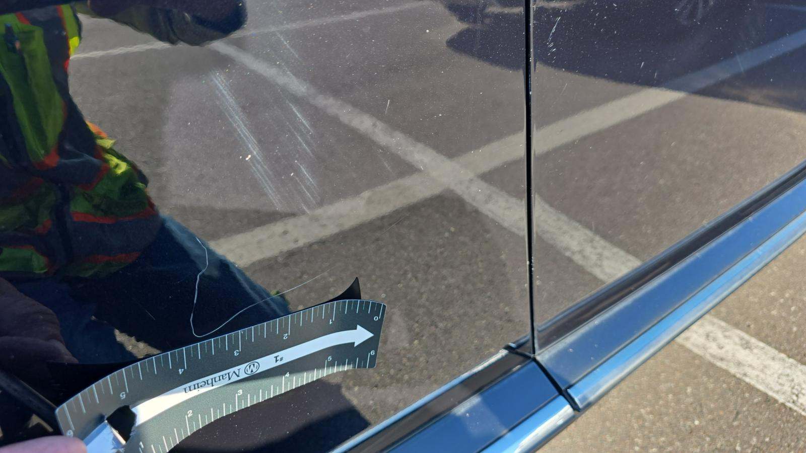 2012 Volkswagen Beetle 2.0T Turbo FWD