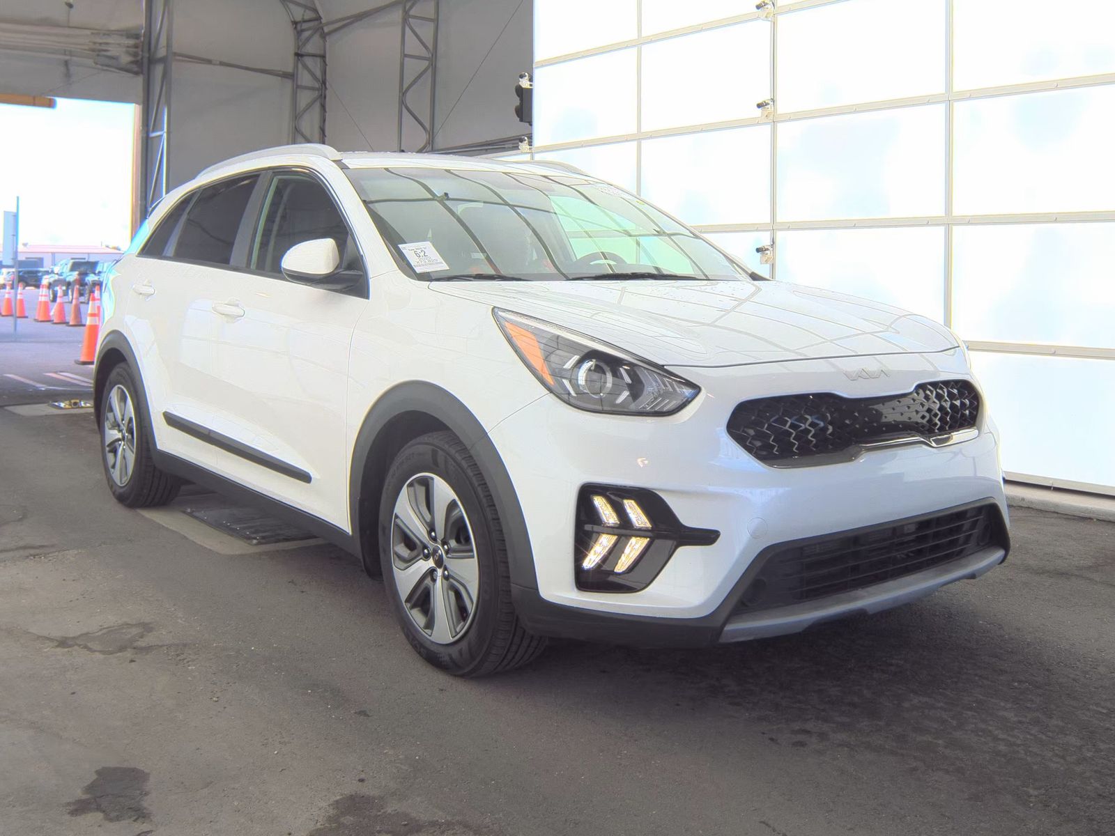 2022 Kia Niro LX FWD