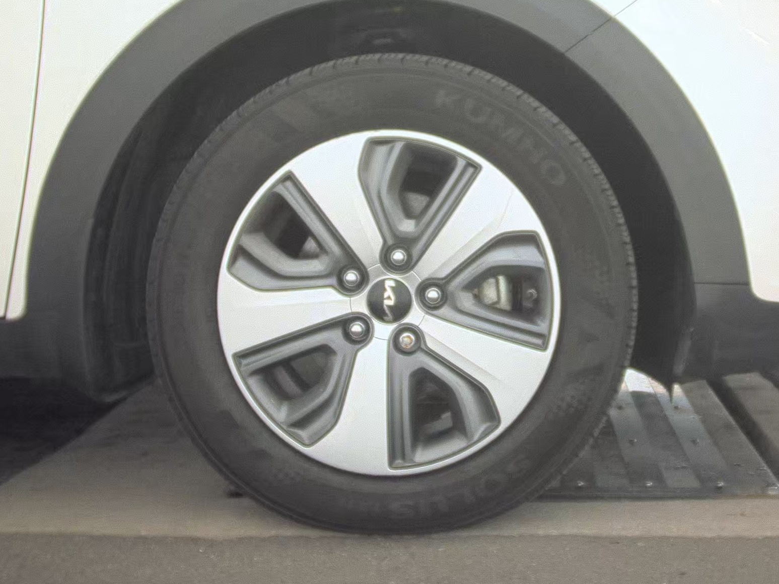 2022 Kia Niro LX FWD