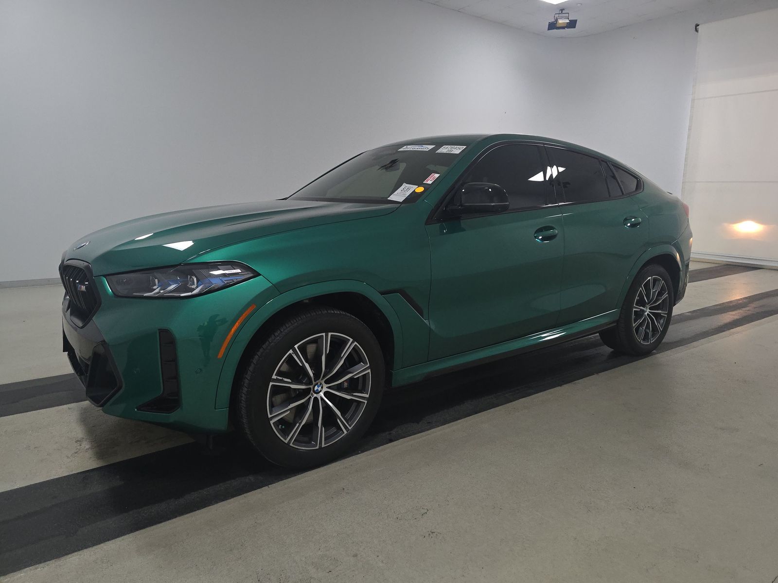 2025 BMW X6 Sports Activity Coupe M60i xDrive