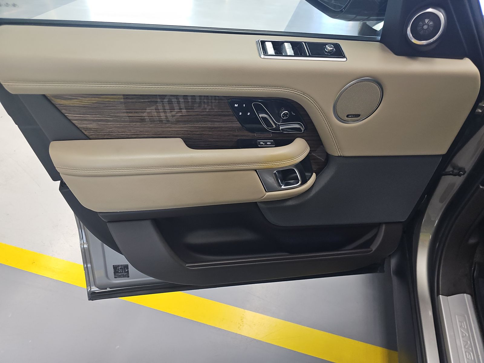 2018 Land Rover Range Rover Base AWD