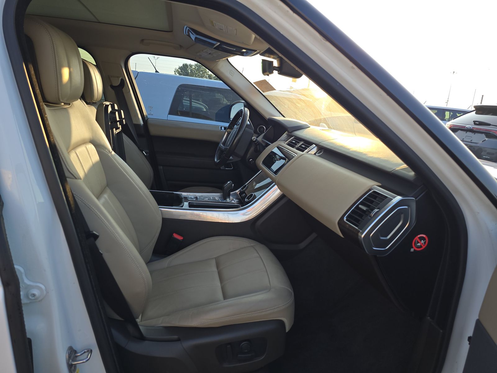 2018 Land Rover Range Rover Sport SE AWD