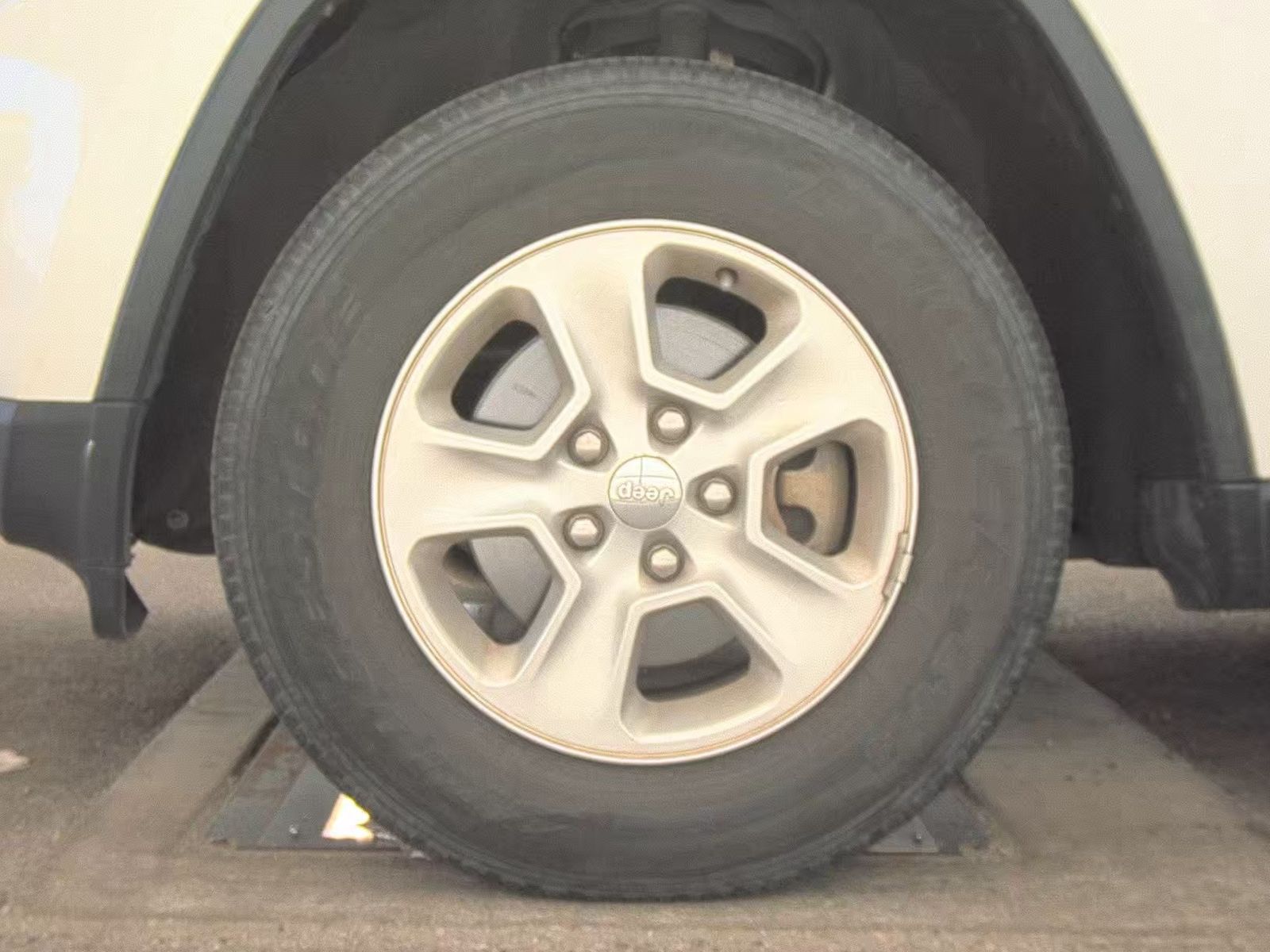 2014 Jeep Grand Cherokee Laredo RWD