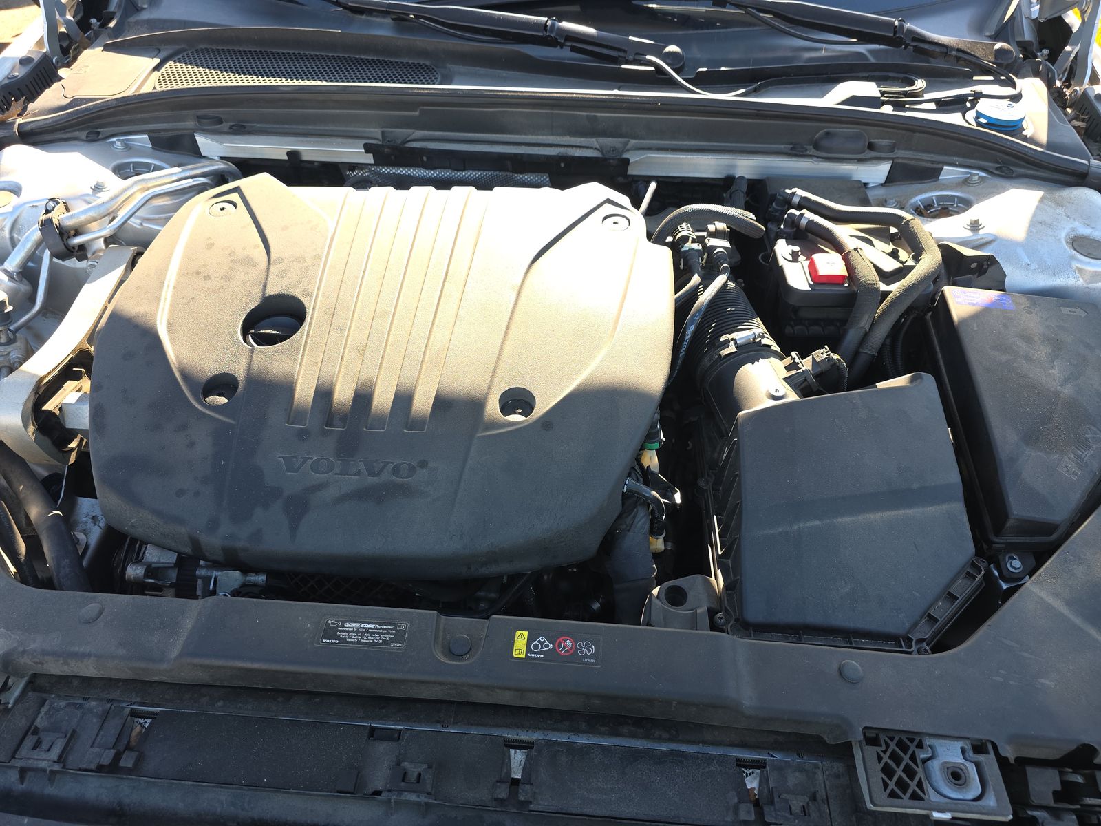 2022 Volvo S60 B5 Inscription FWD