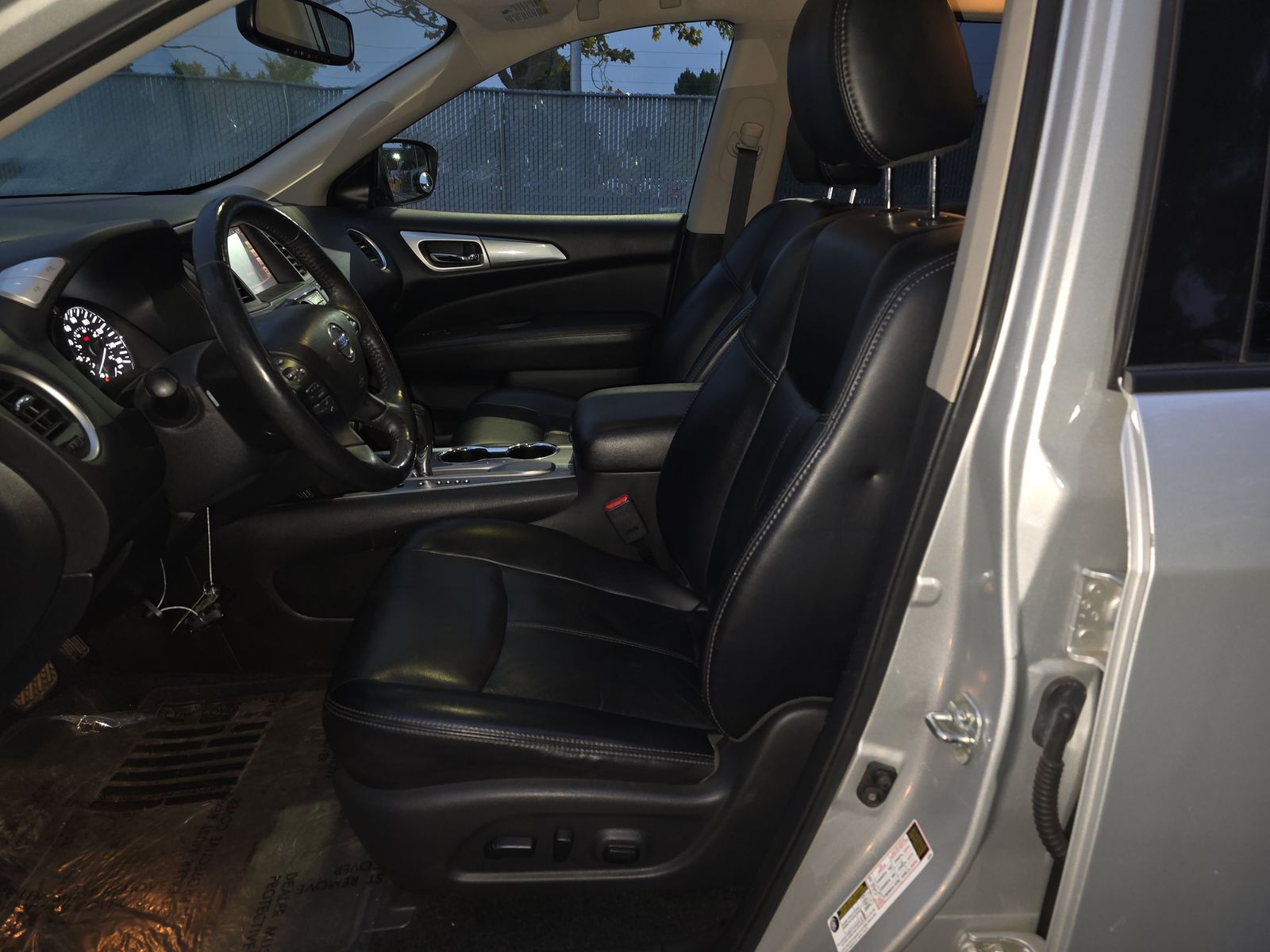 2018 Nissan Pathfinder SL FWD