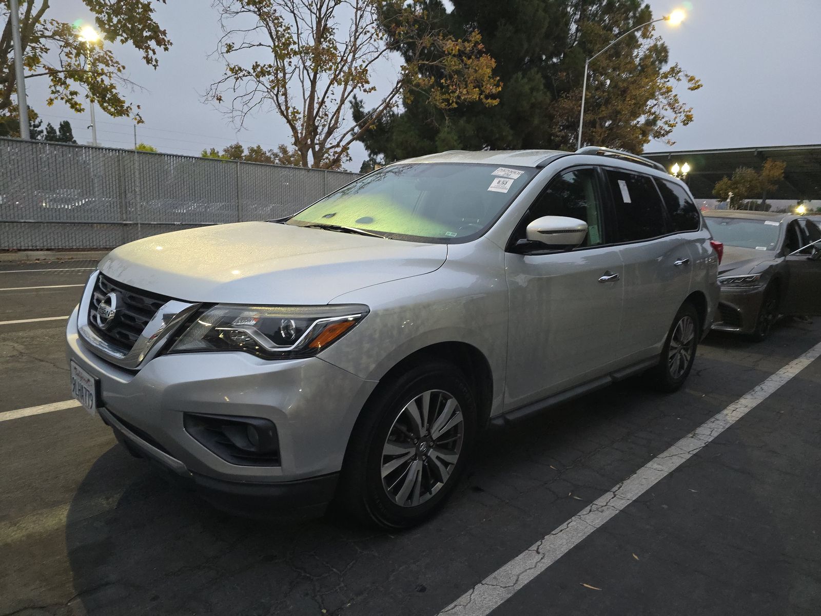 2018 Nissan Pathfinder SL FWD