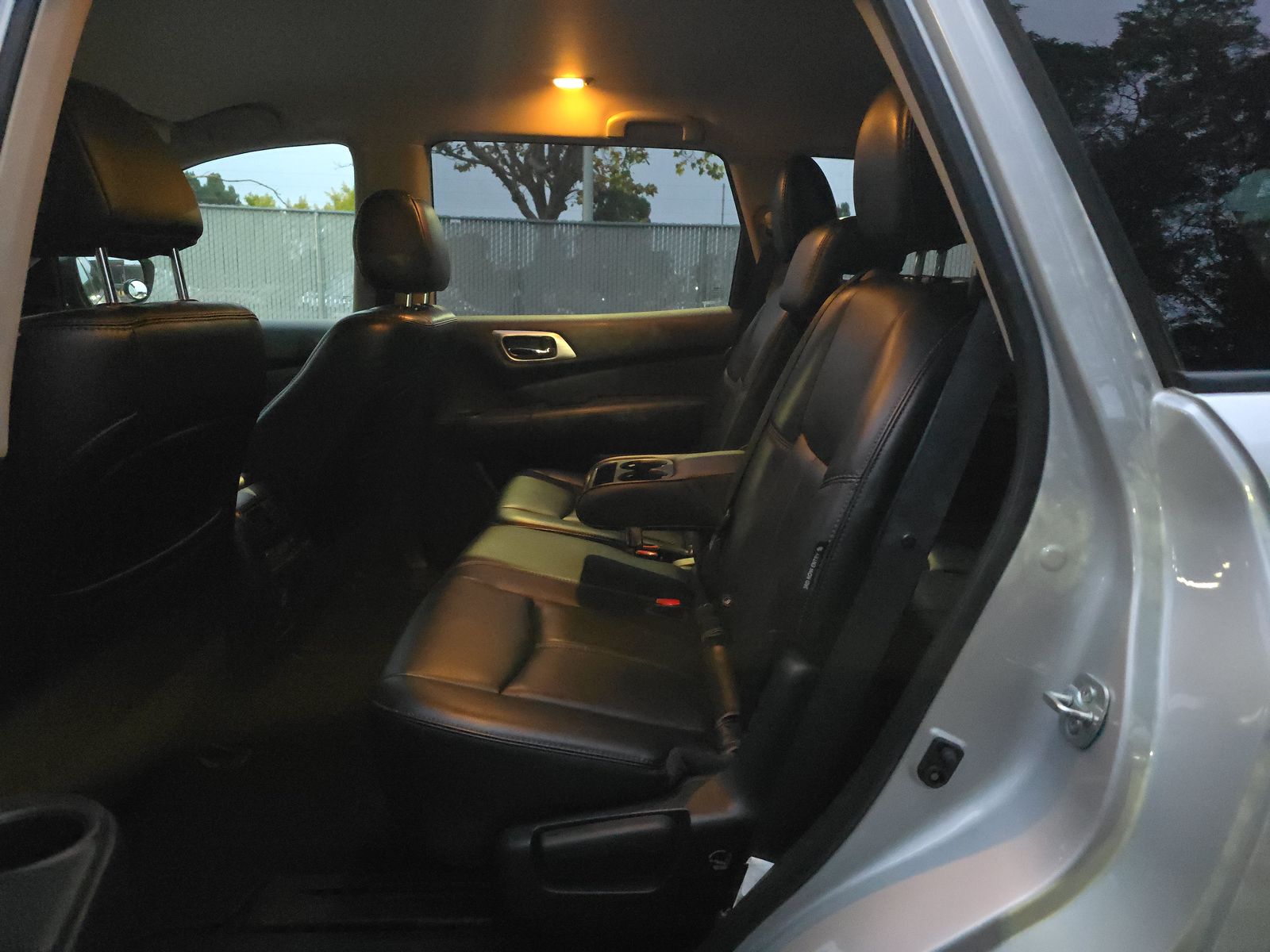 2018 Nissan Pathfinder SL FWD