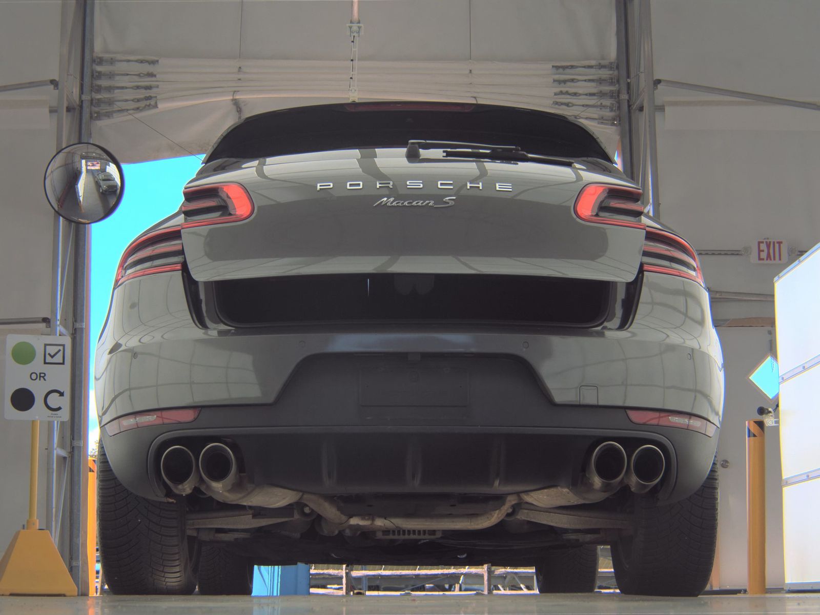 2015 Porsche Macan S AWD