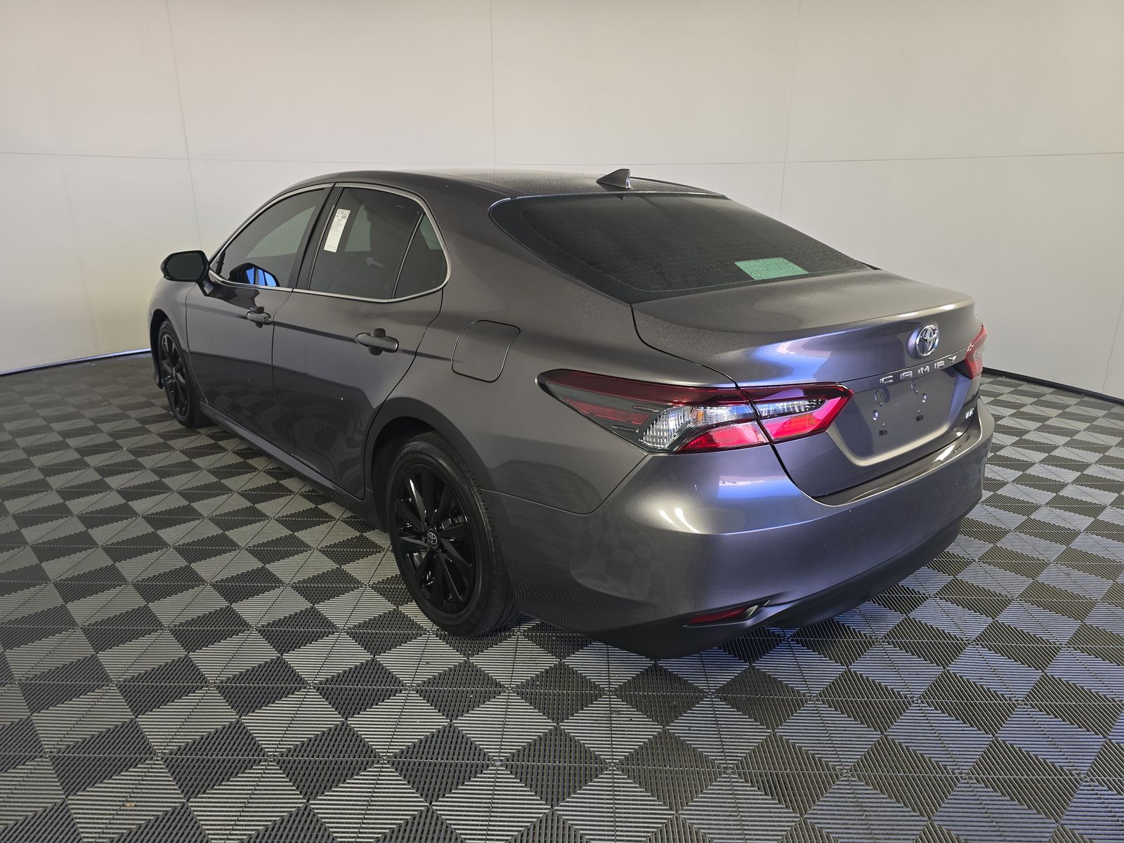 2024 Toyota Camry LE FWD