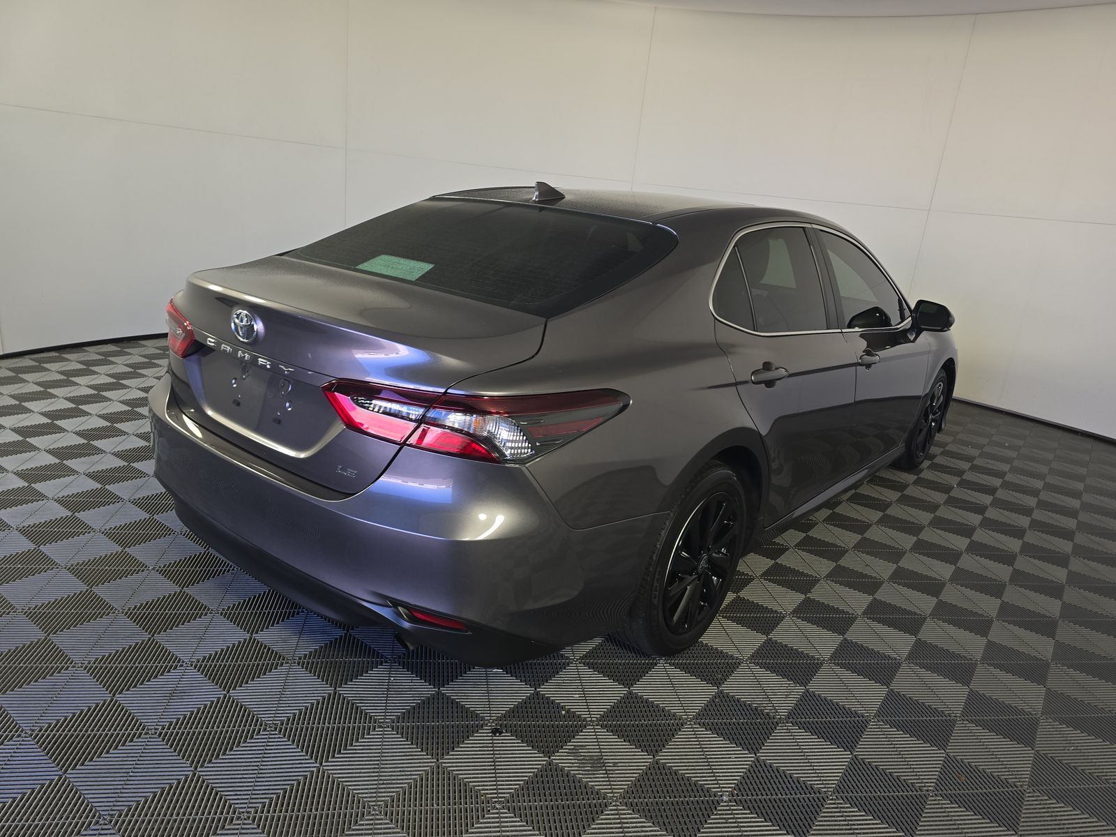 2024 Toyota Camry LE FWD