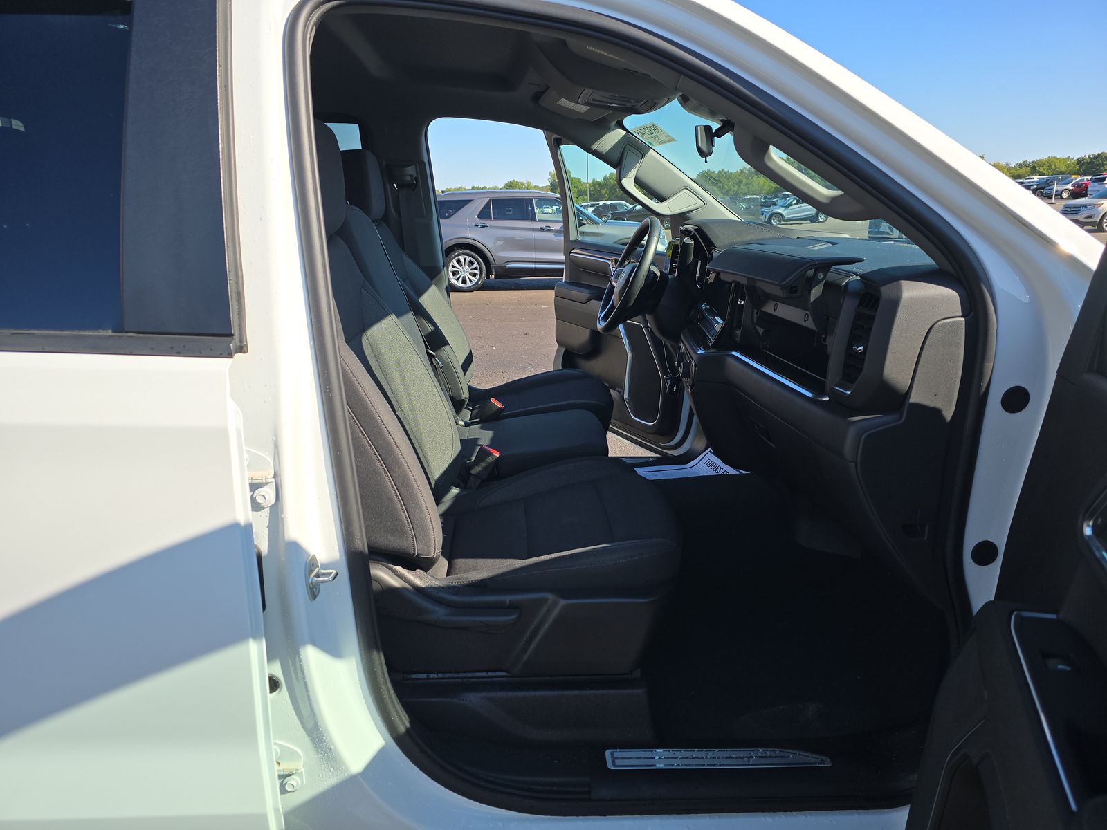 2024 Chevrolet Silverado 1500 LT AWD