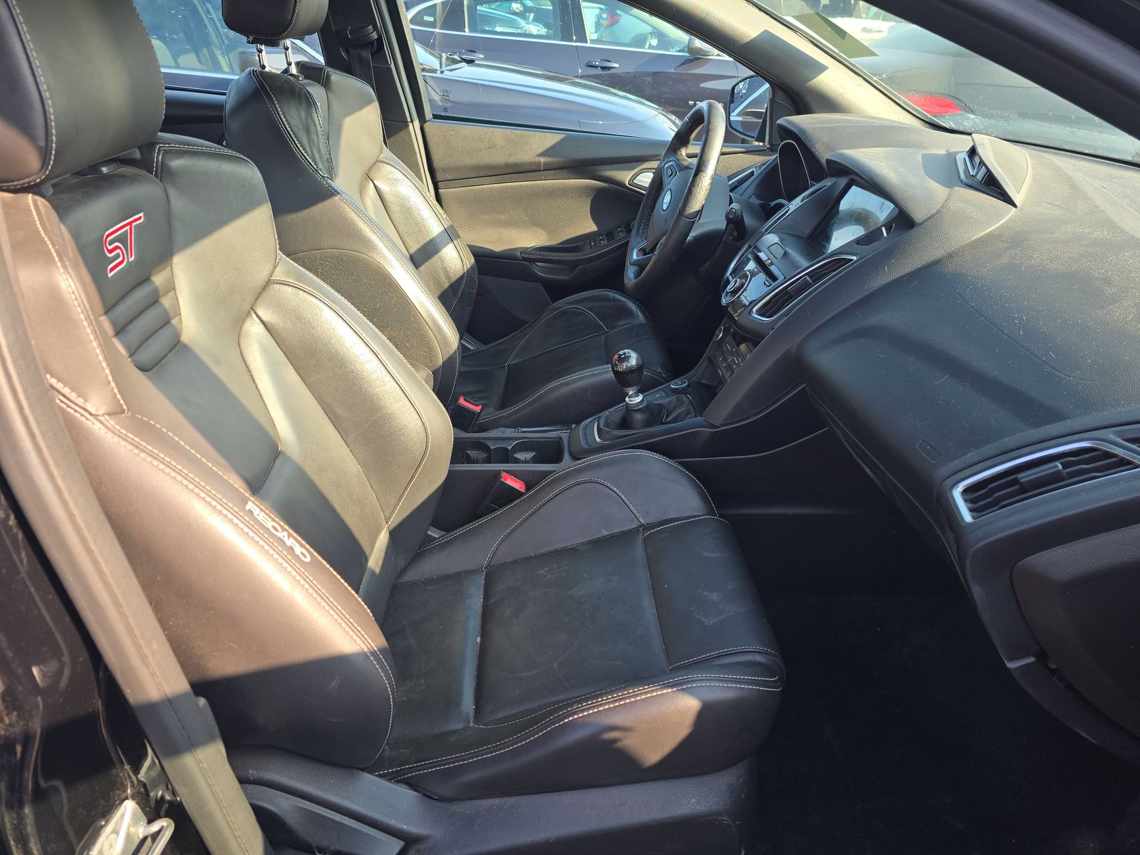 2016 Ford Focus ST FWD