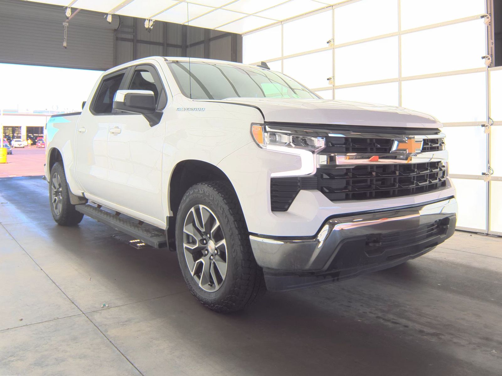 2024 Chevrolet Silverado 1500 LT AWD