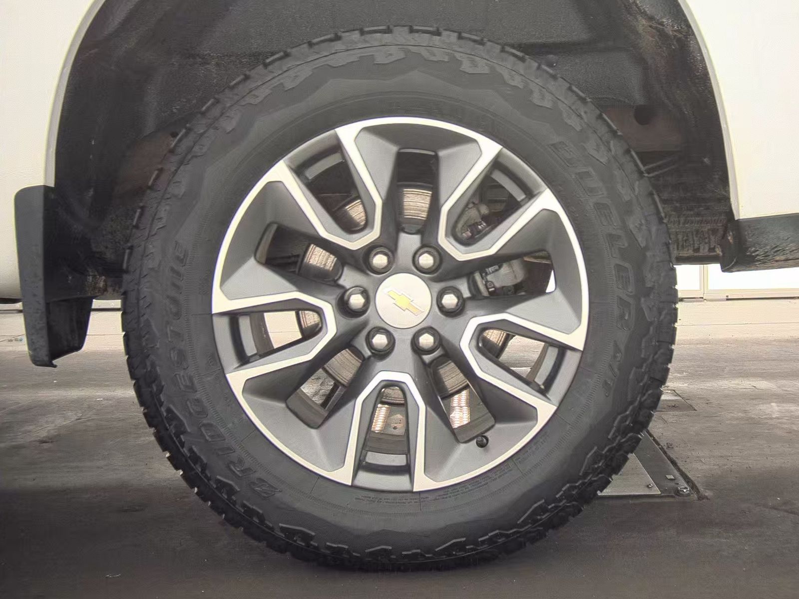 2024 Chevrolet Silverado 1500 LT AWD