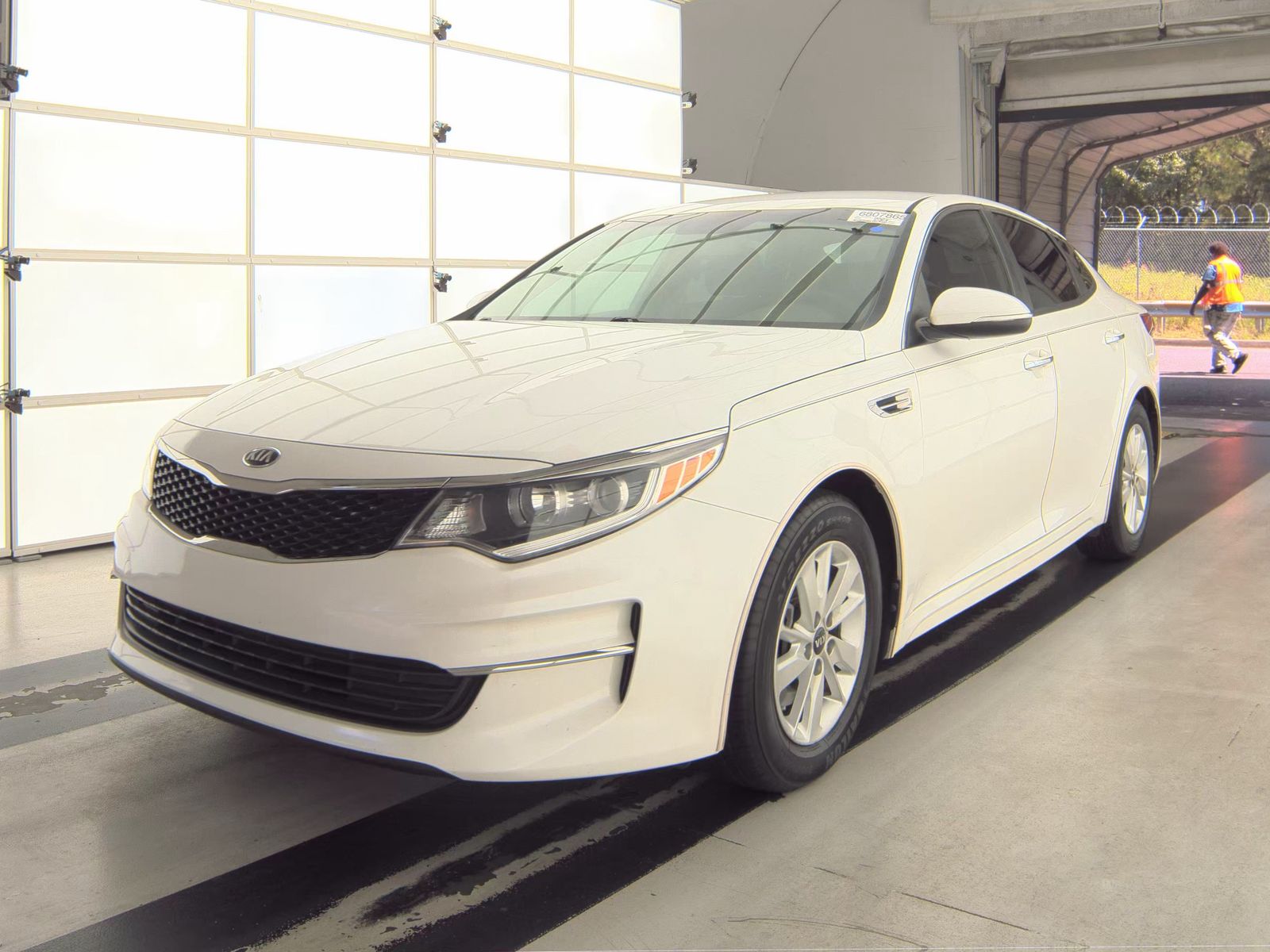 2017 Kia Optima LX FWD