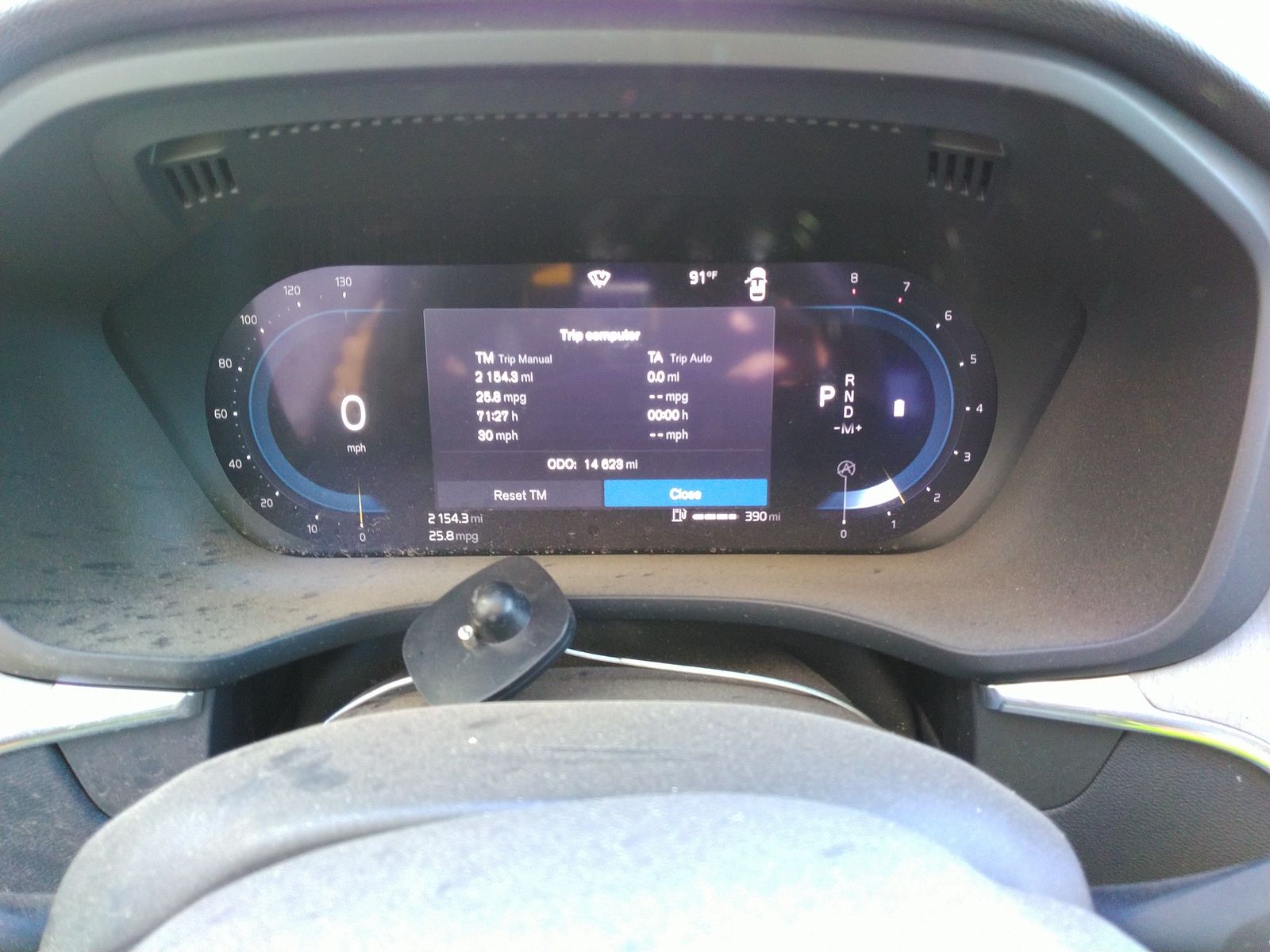 2025 Volvo XC60 B5 Plus AWD