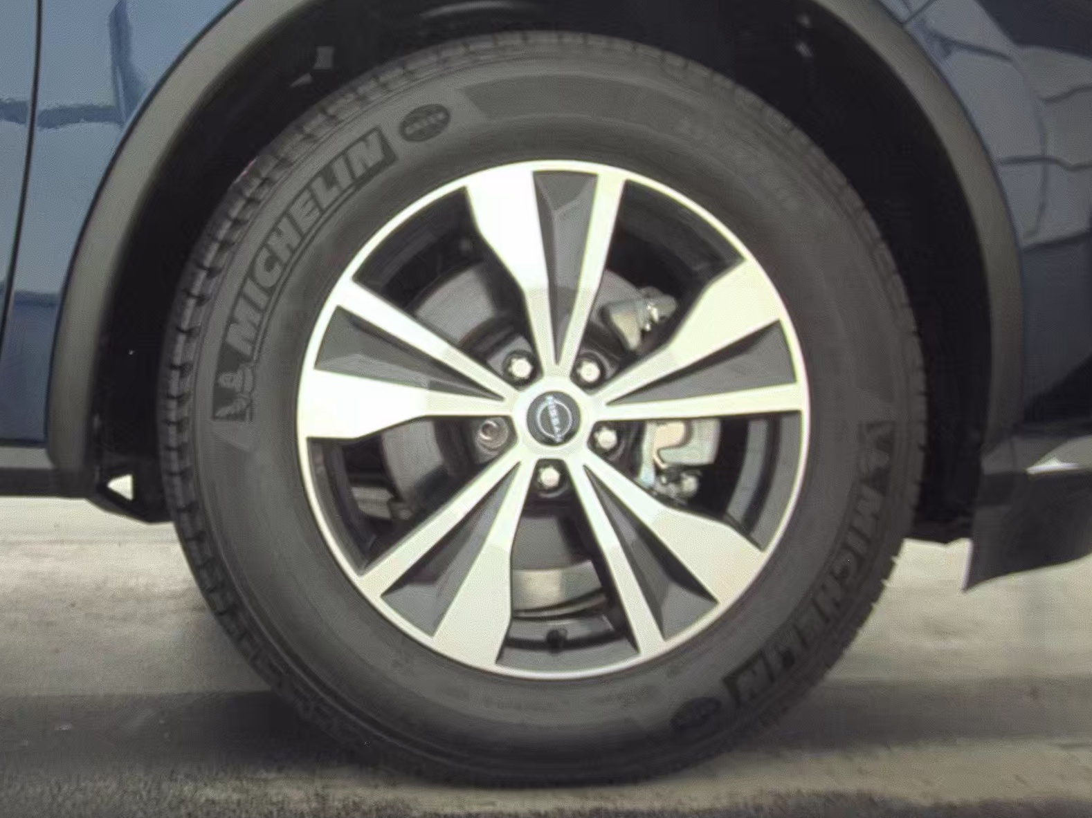 2023 Nissan Murano SV AWD