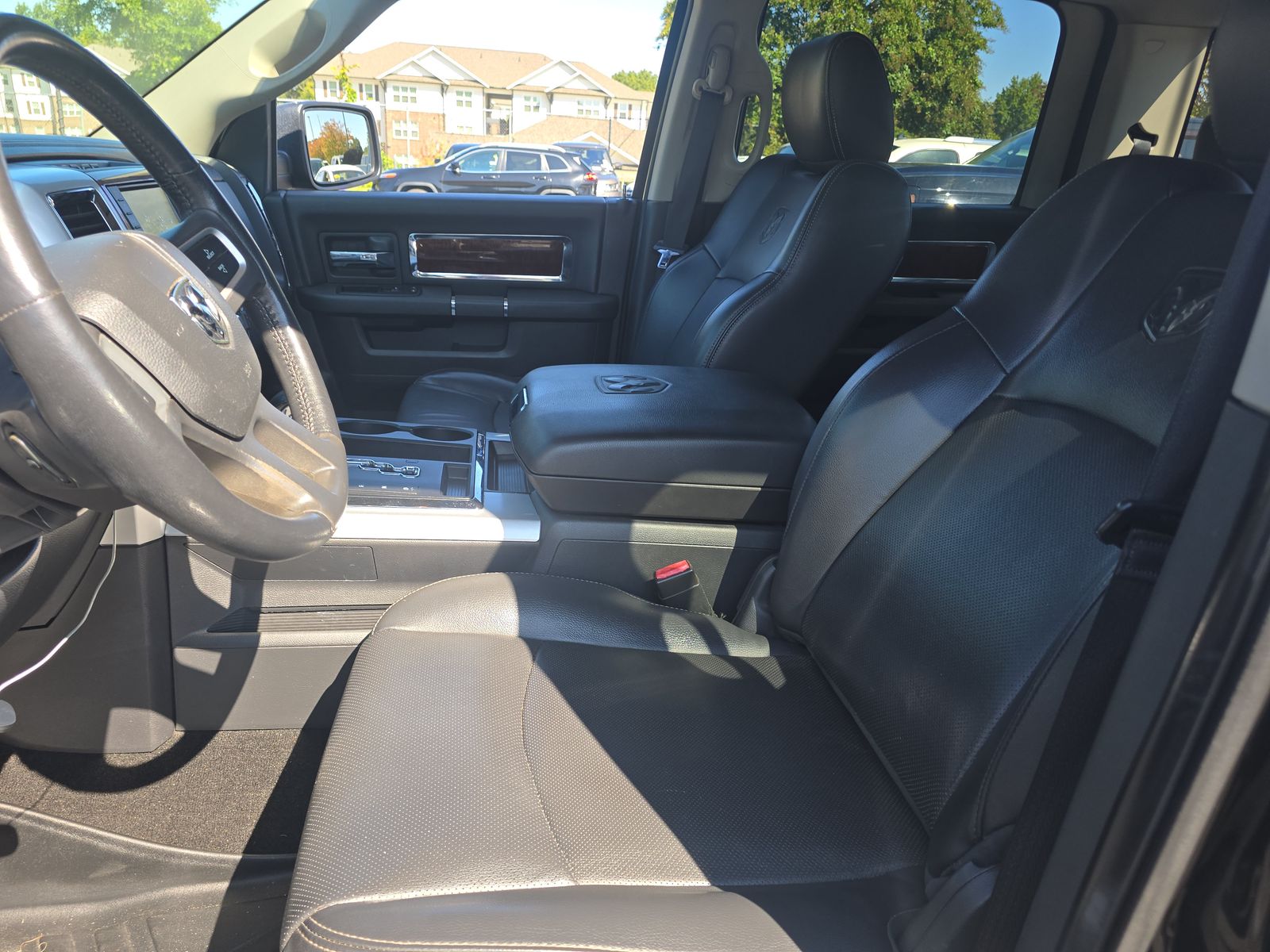 2010 Dodge Ram 1500 Laramie RWD