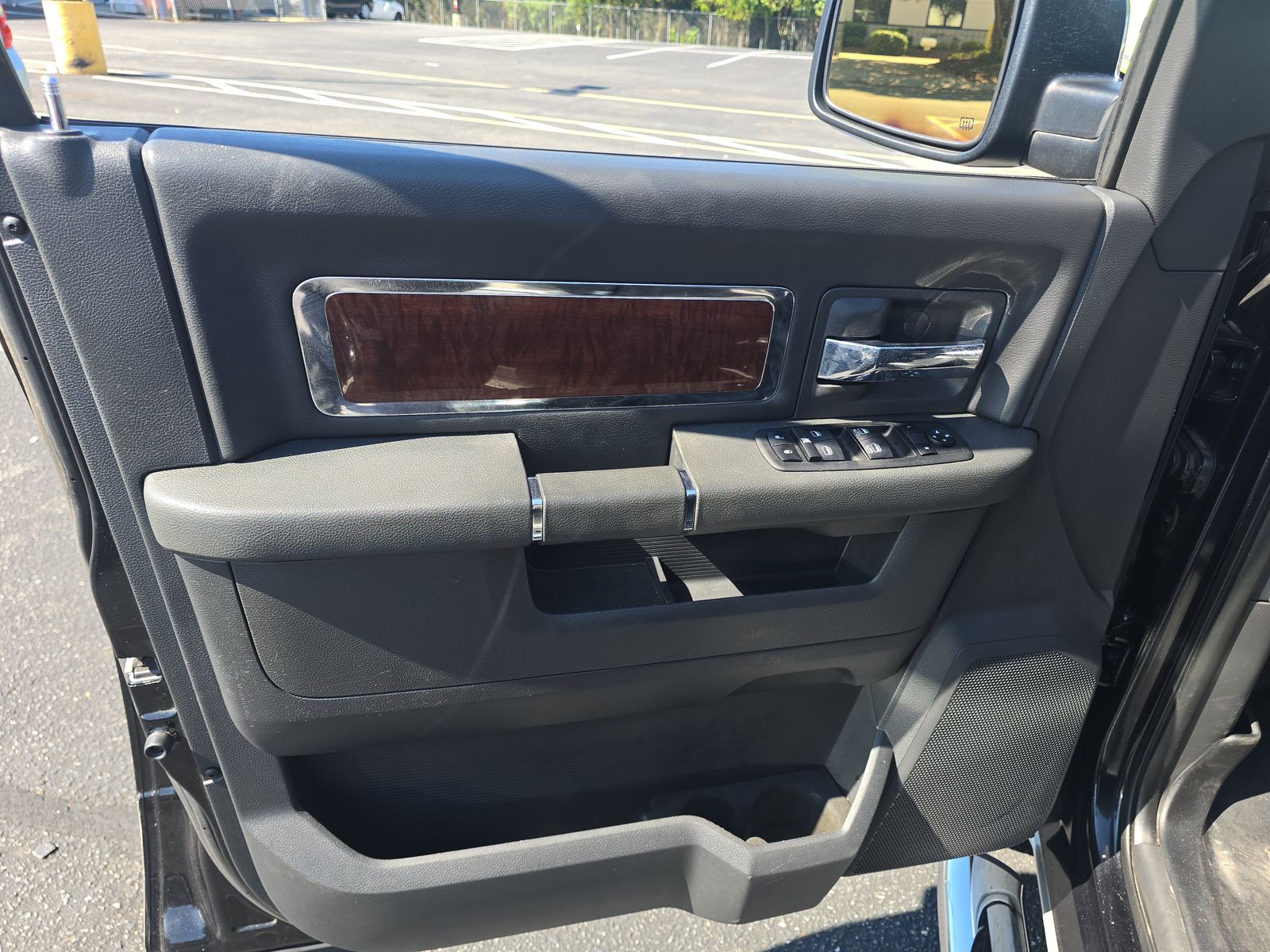 2010 Dodge Ram 1500 Laramie RWD