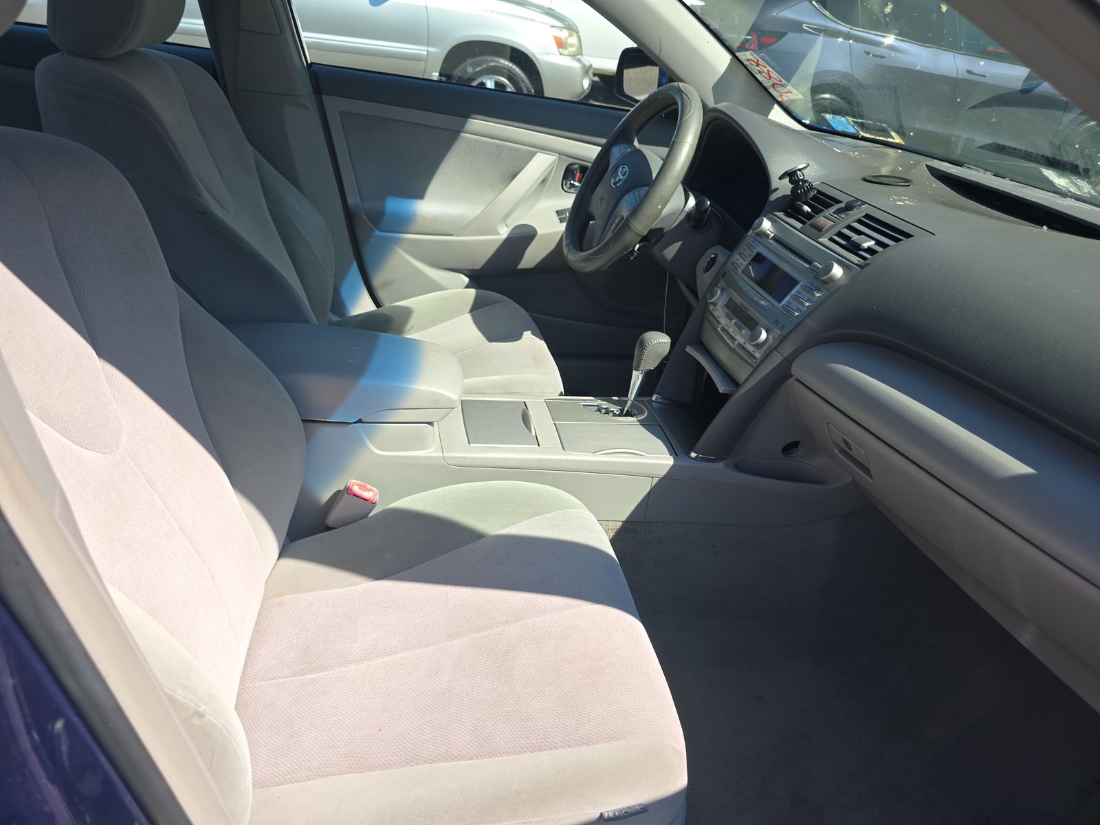2011 Toyota Camry Hybrid FWD