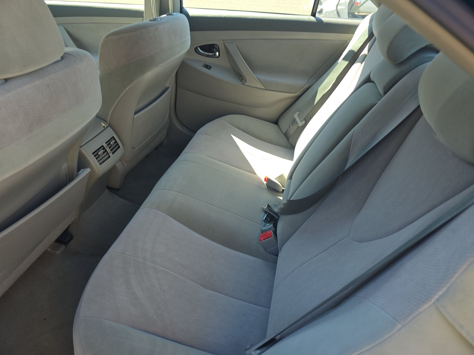 2011 Toyota Camry Hybrid FWD