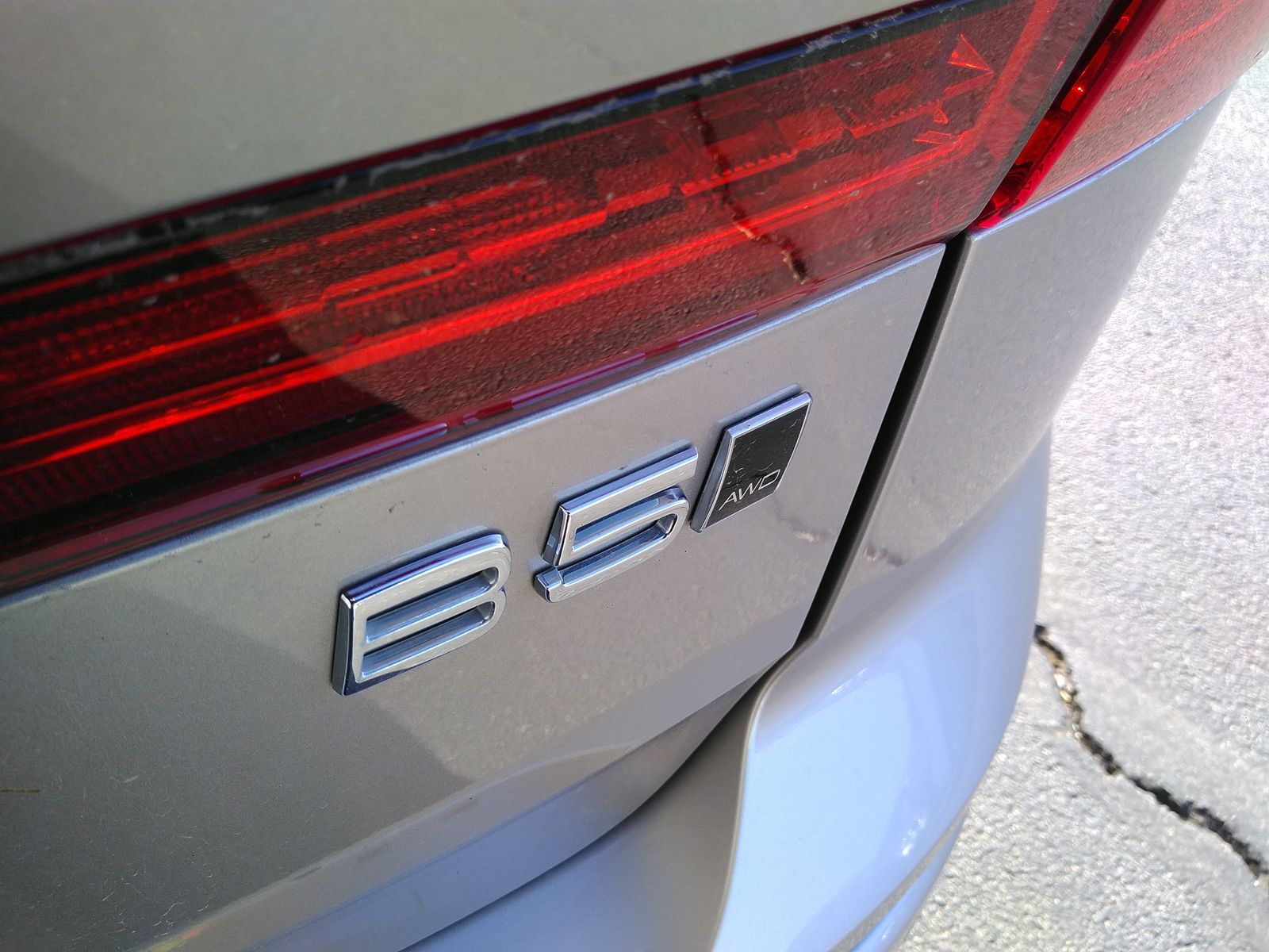 2025 Volvo XC60 B5 Core AWD